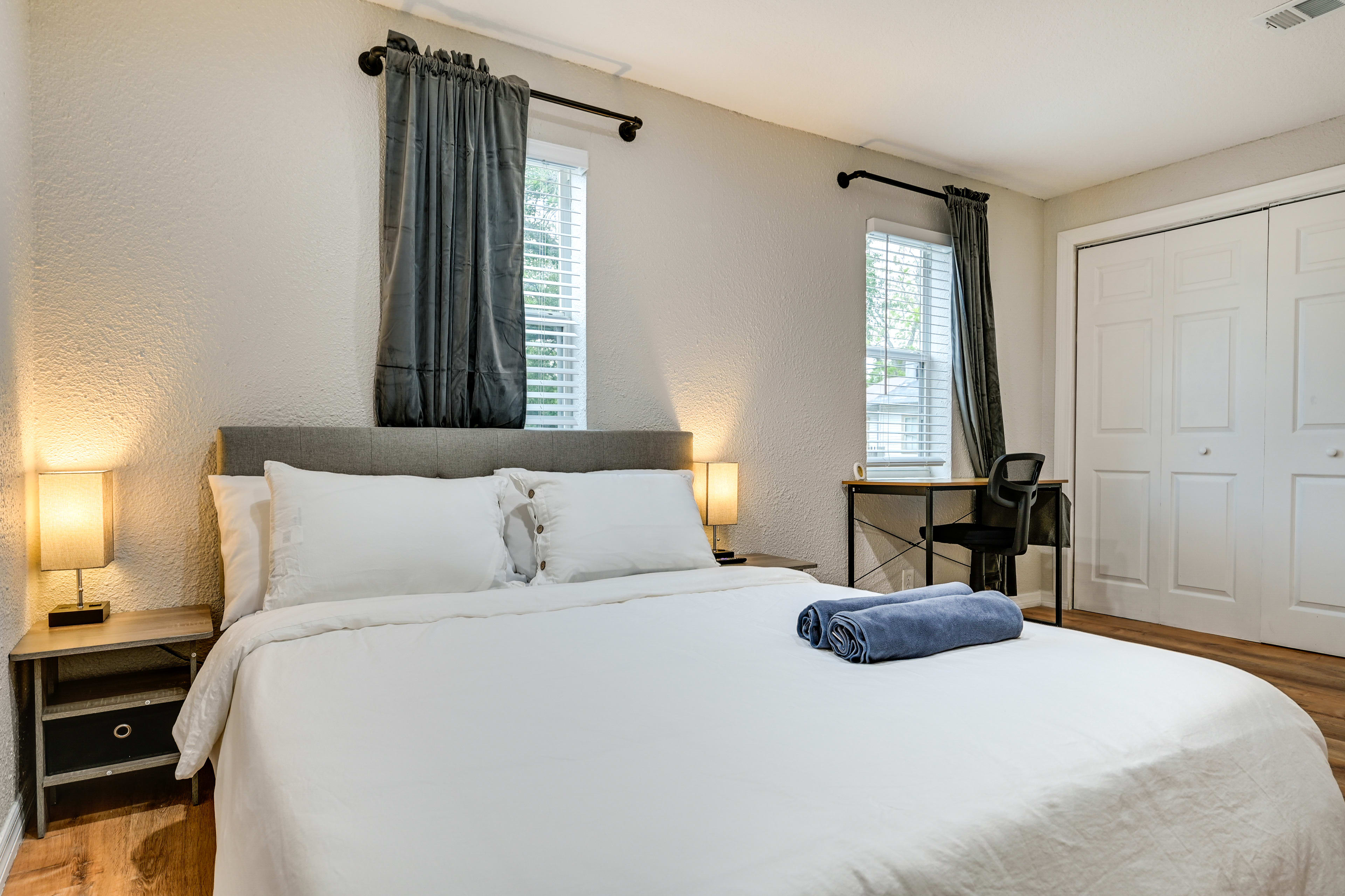 Bedroom 1 | King Bed | Linens Provided | En-Suite Bathroom