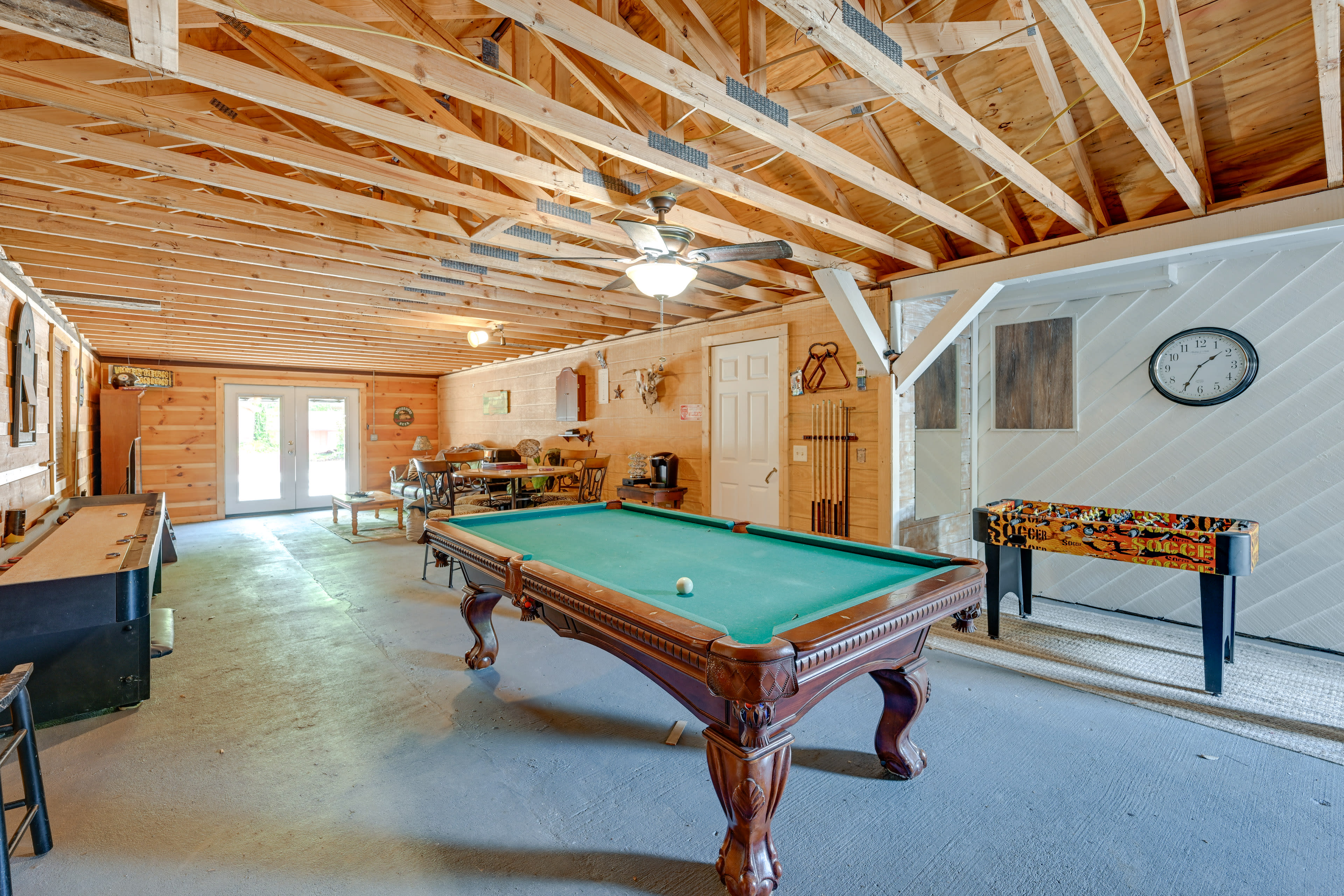 Game Room | Pool Table | Shuffleboard Table | Foosball Table | Dartboard