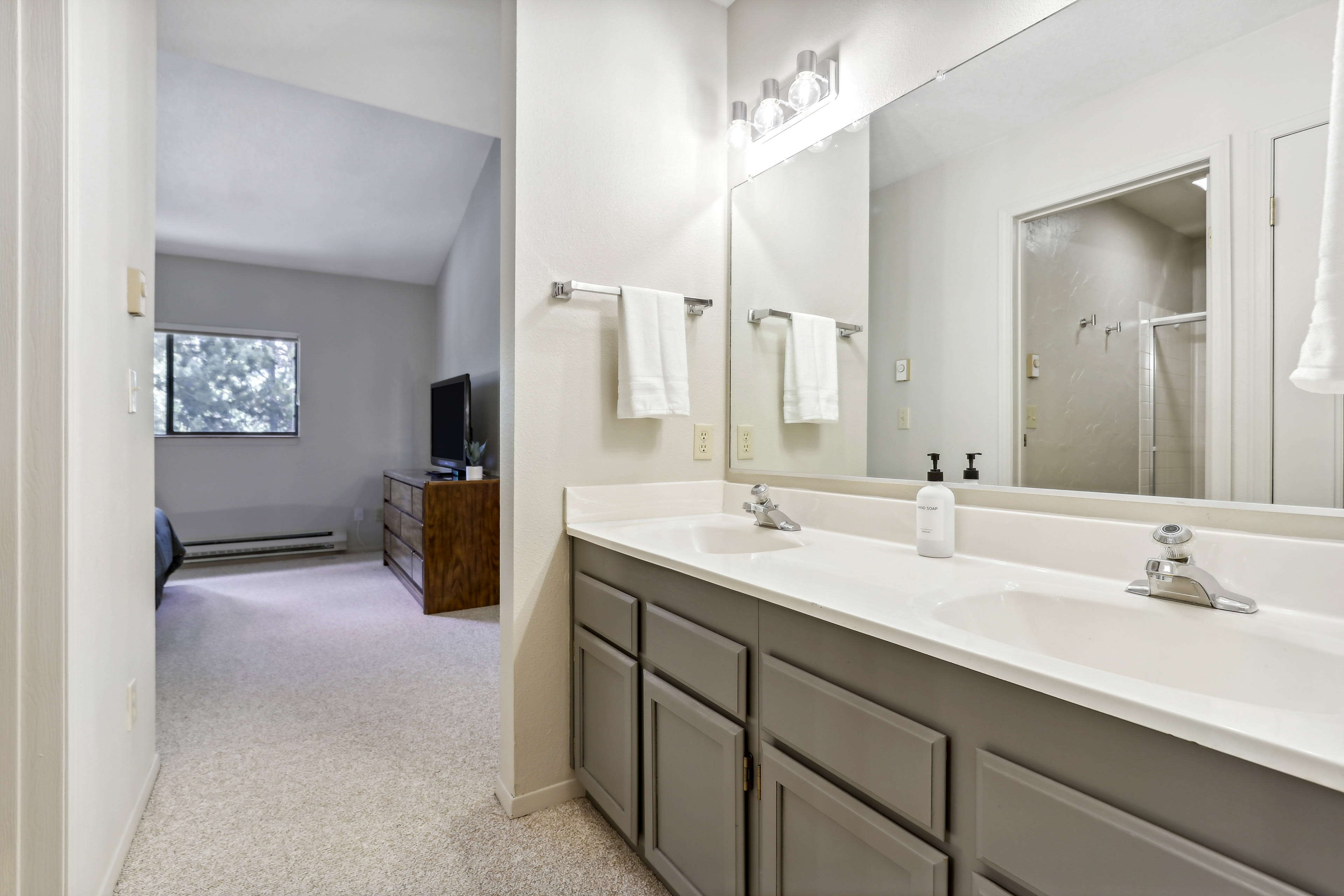 En-Suite Bathroom | Complimentary Toiletries