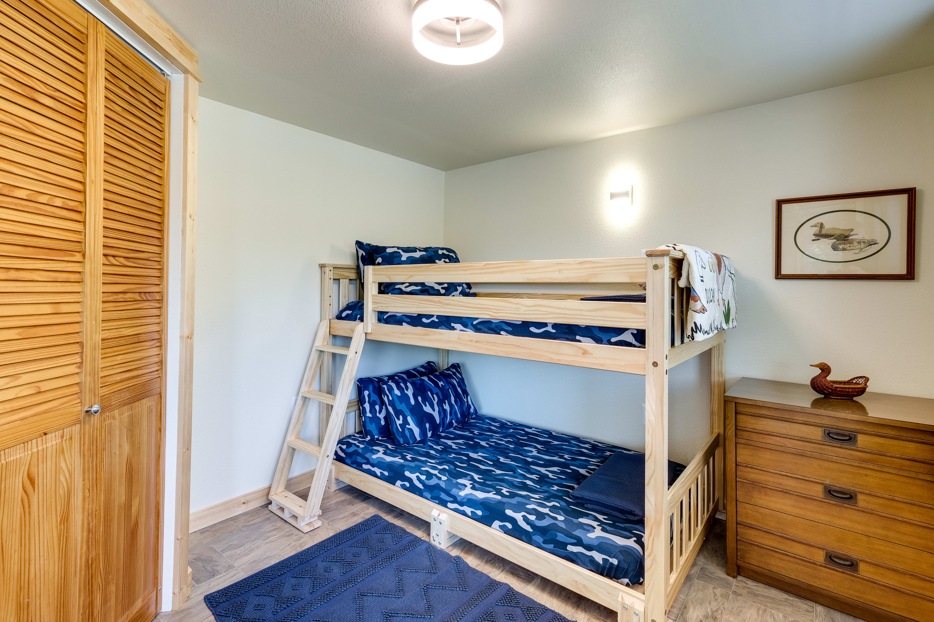 Bedroom 4 | Twin Bunk Bed