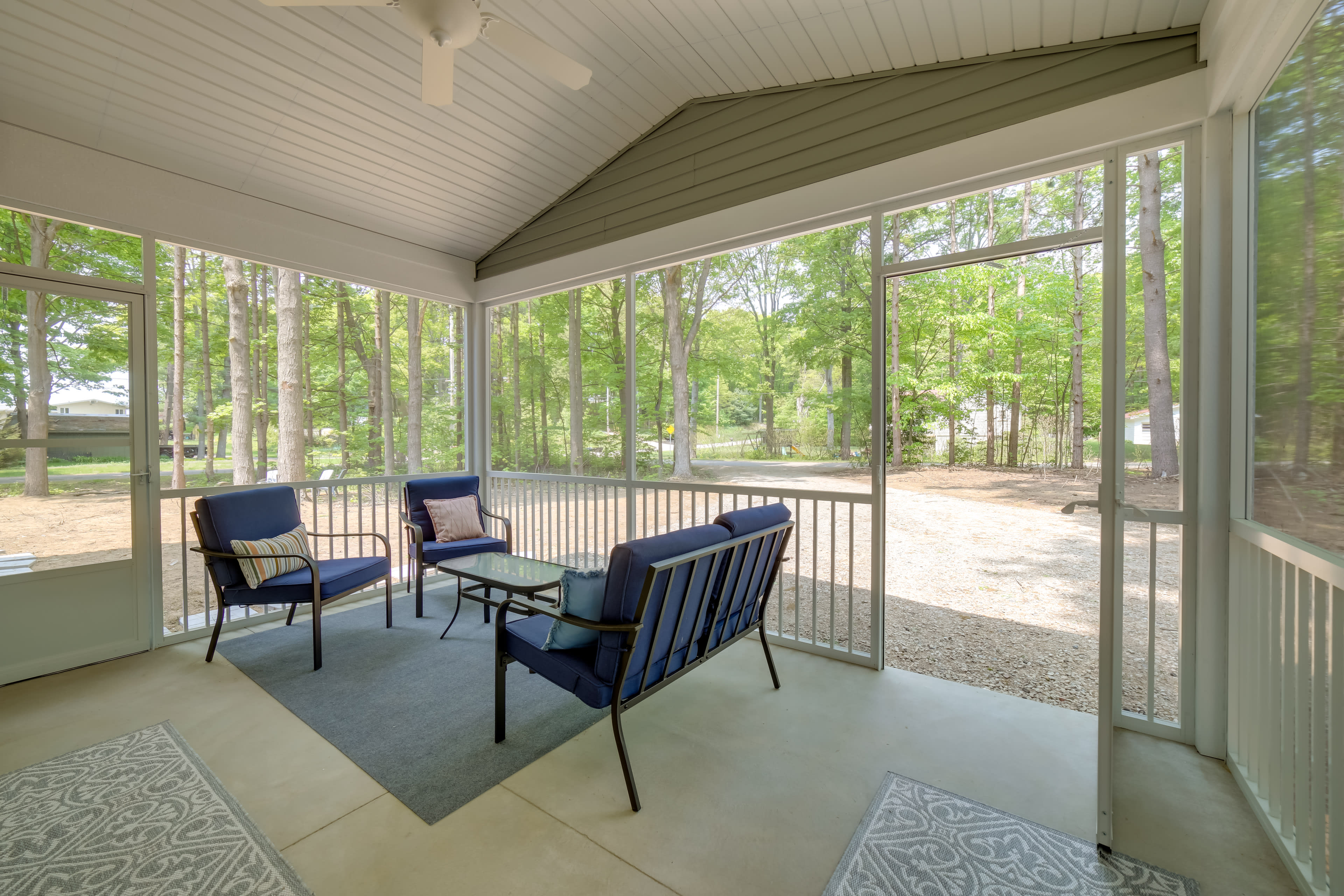 Screened Porch