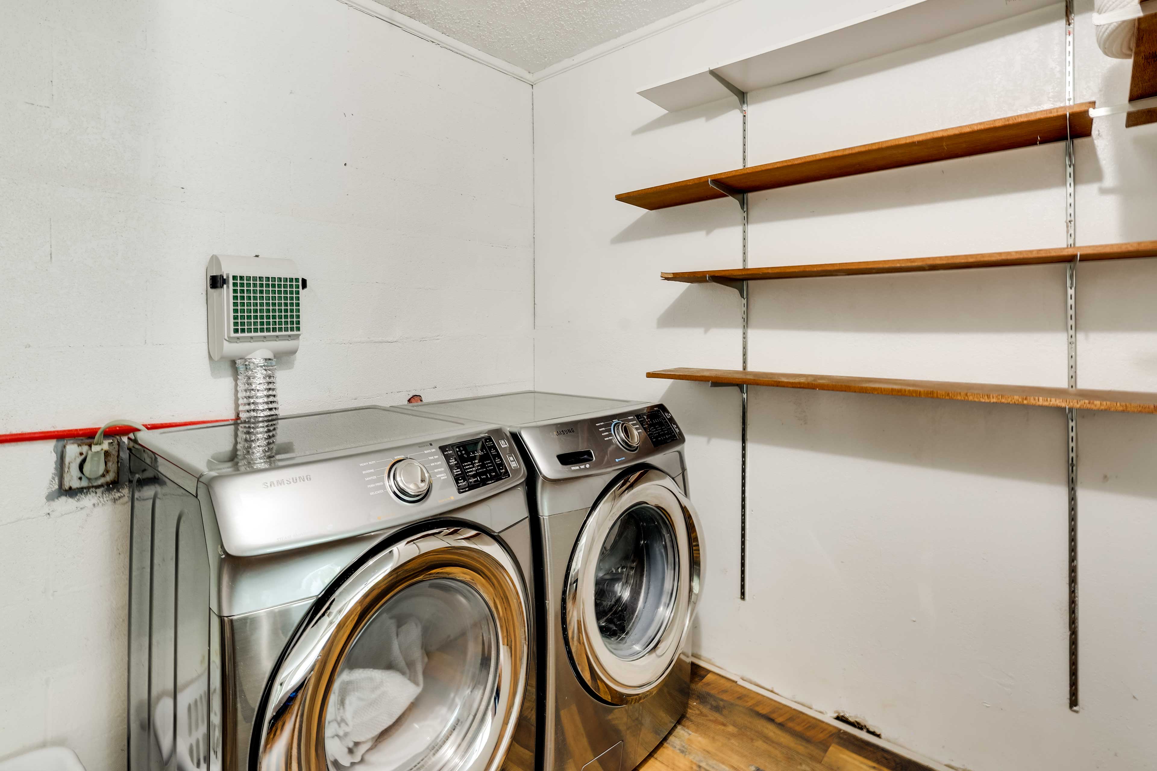 In-Unit Laundry