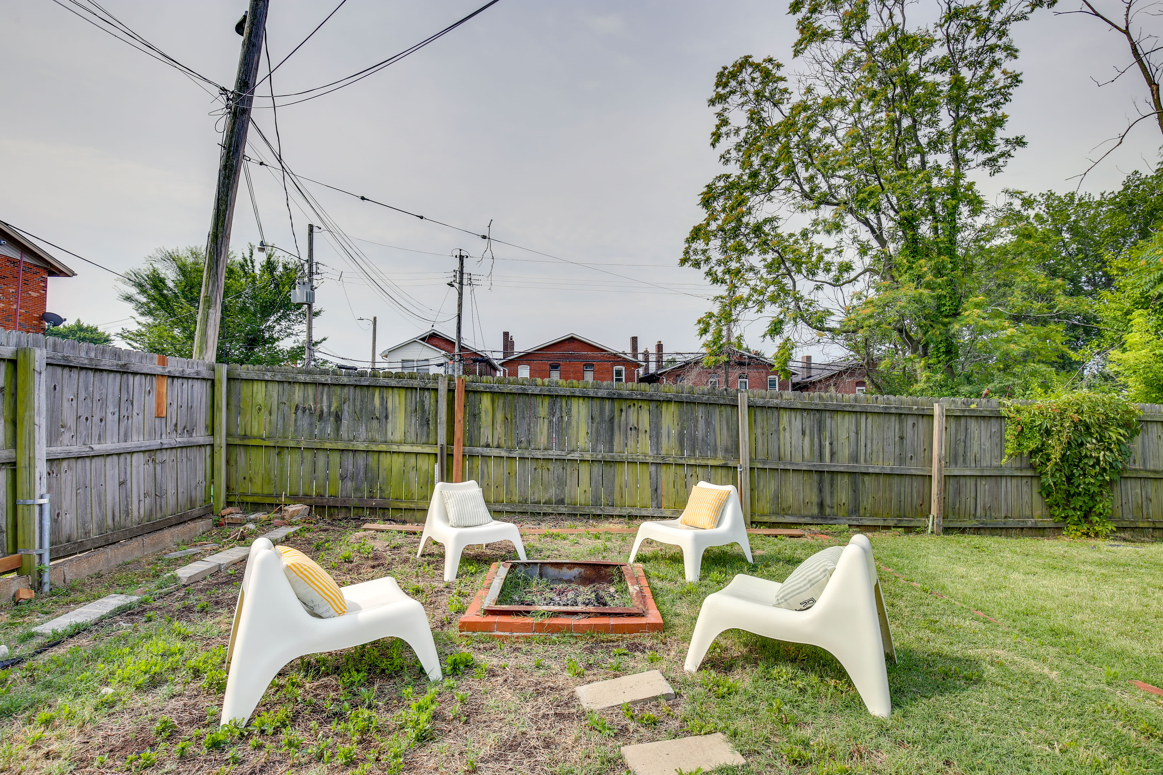 Backyard | Fire Pit