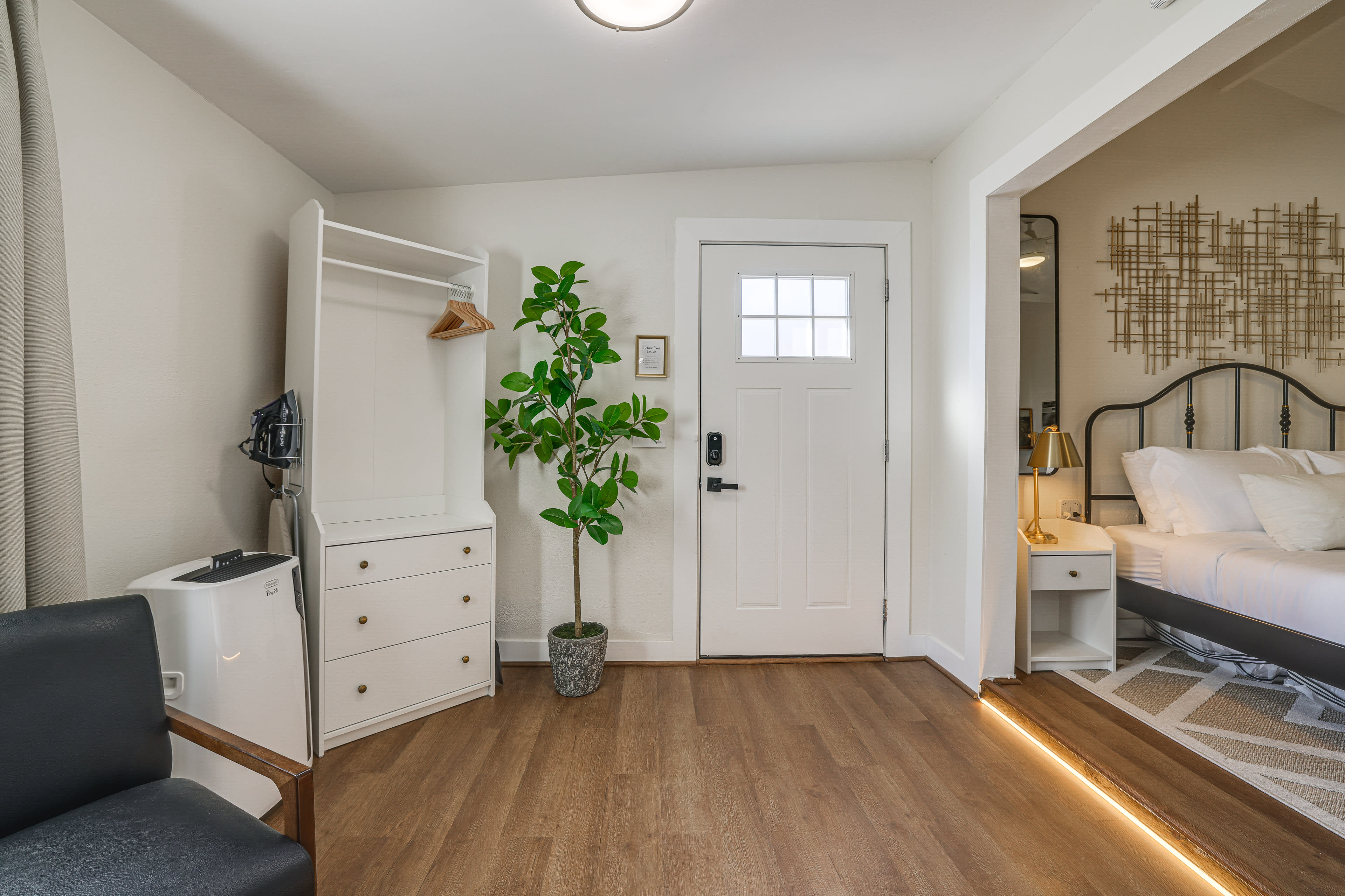 Entryway | Keyless Entry