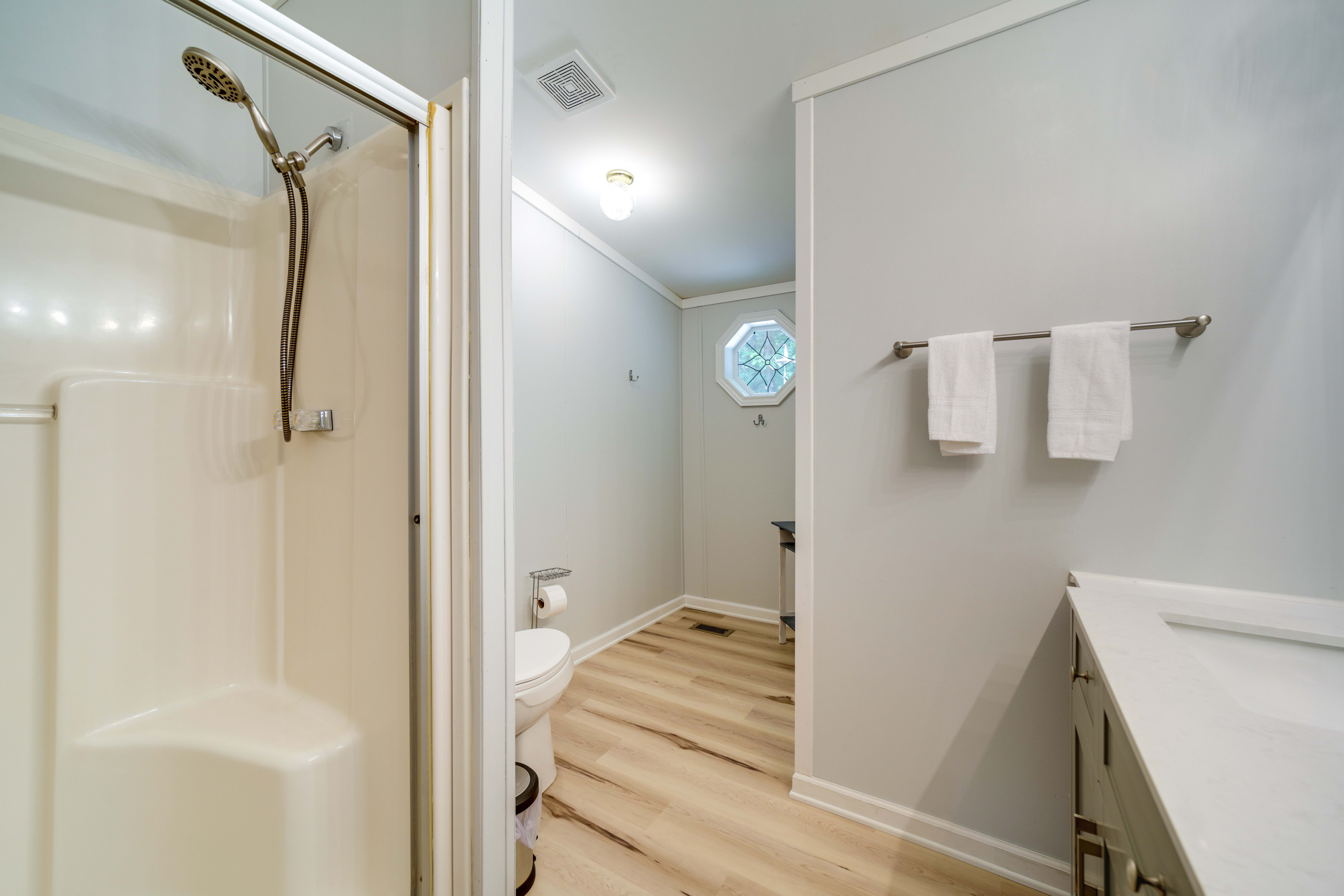 Full Bathroom | Walk-In Shower | Towels Provided | Hair Dryer