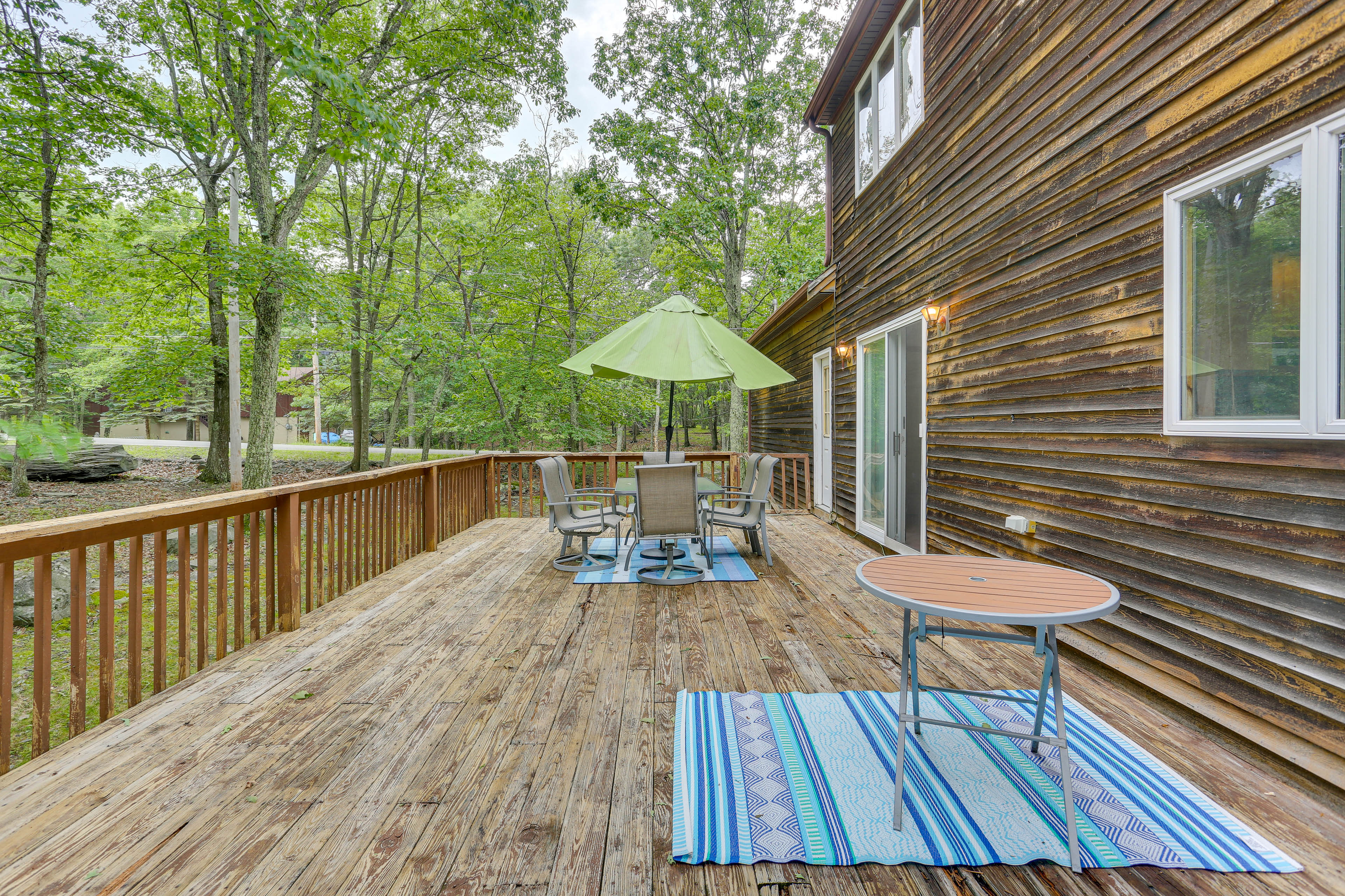 Private Deck | Outdoor Dining | Gas Grill