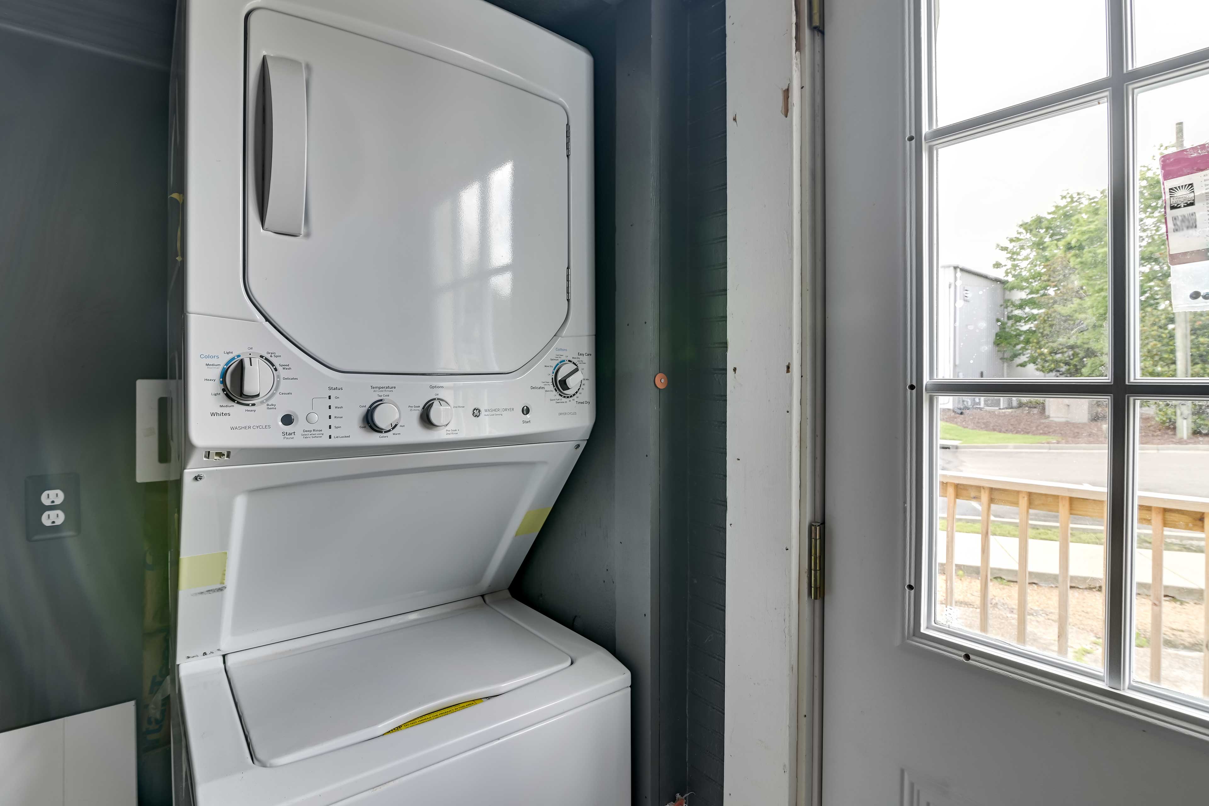 In-Unit Laundry | Stackable Washer + Dryer