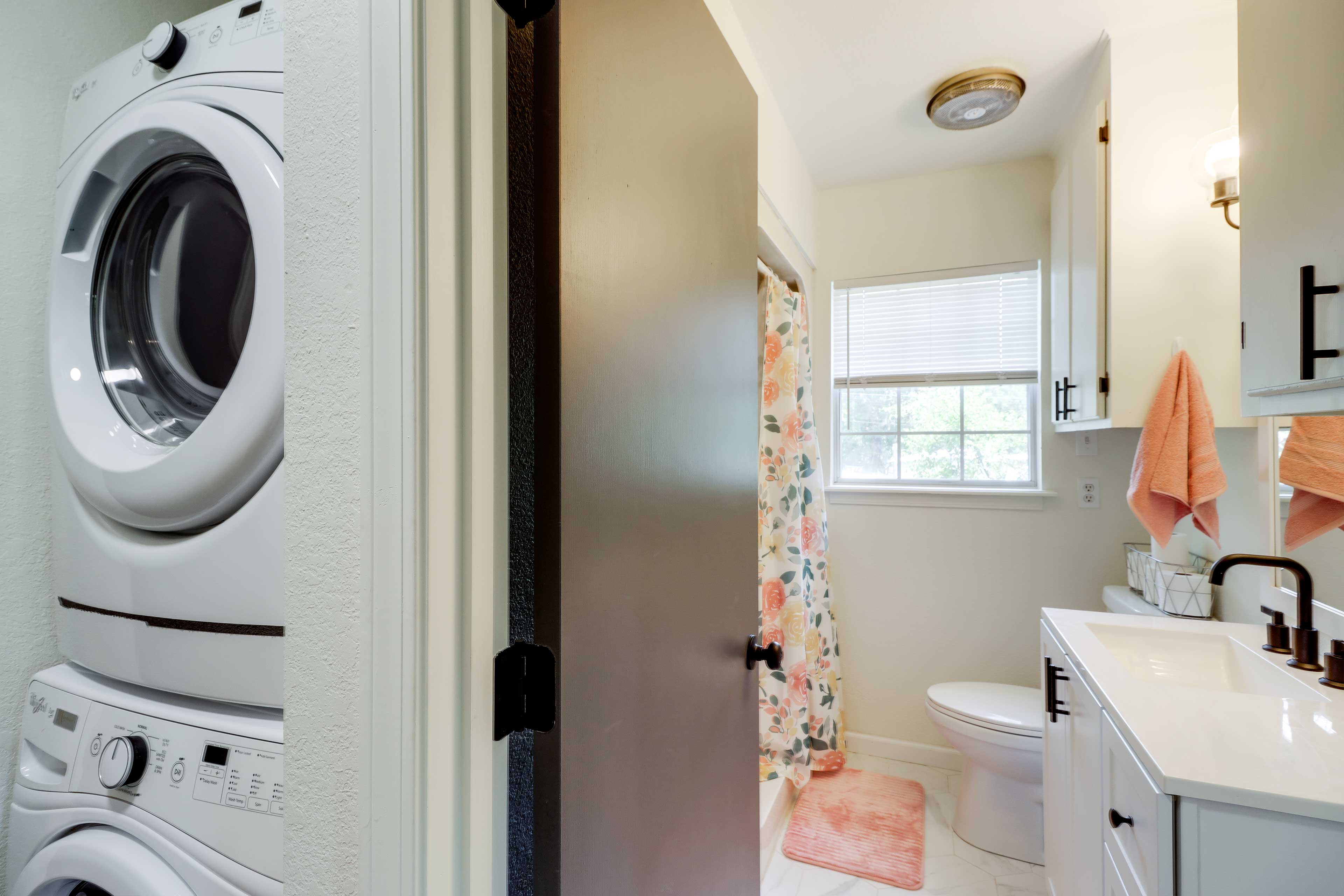 Washer & Dryer | Iron & Board | Laundry Detergent | Linens Provided