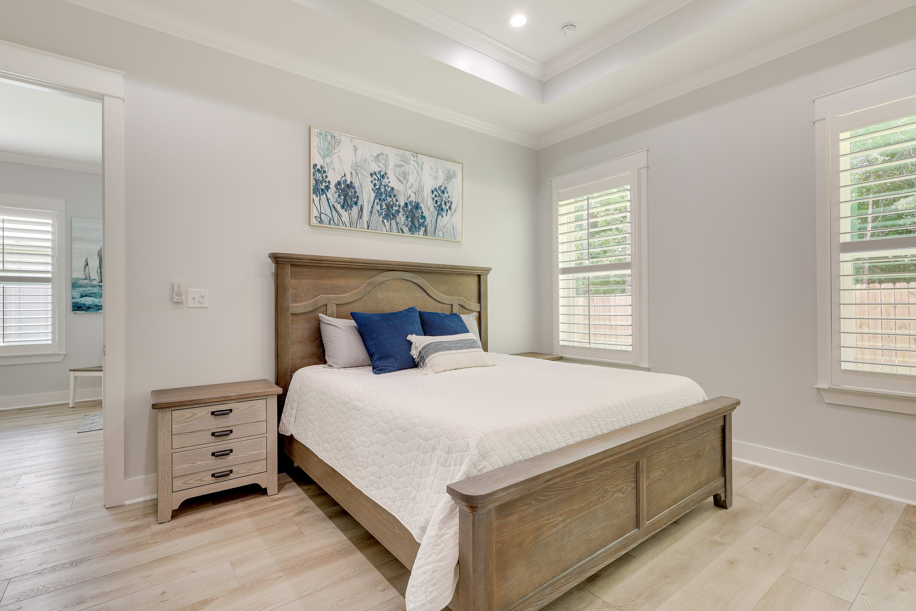 Bedroom 1 | King Bed | Ceiling Fan