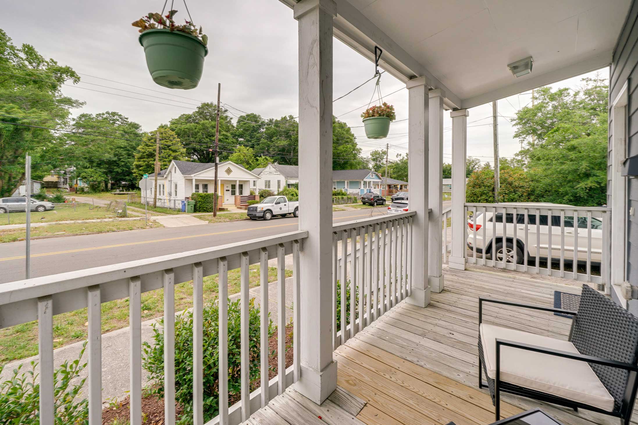 Covered Porch | Self Check-In | 0.7 Mi to Historic Downtown District