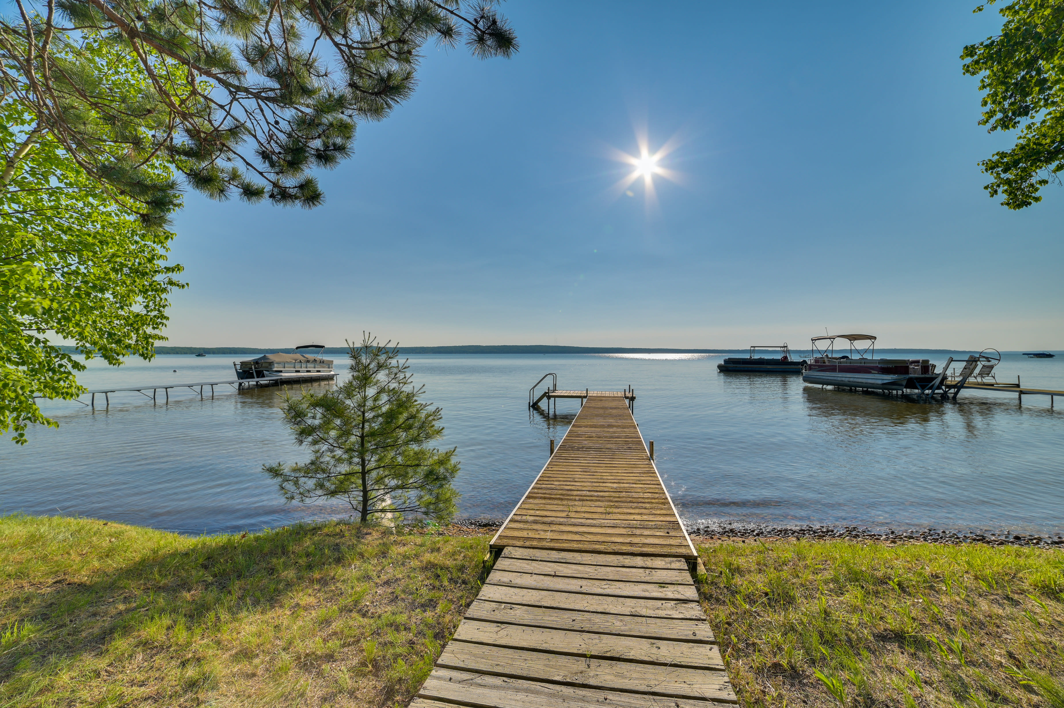 Boat Dock | Higgins Lake Access