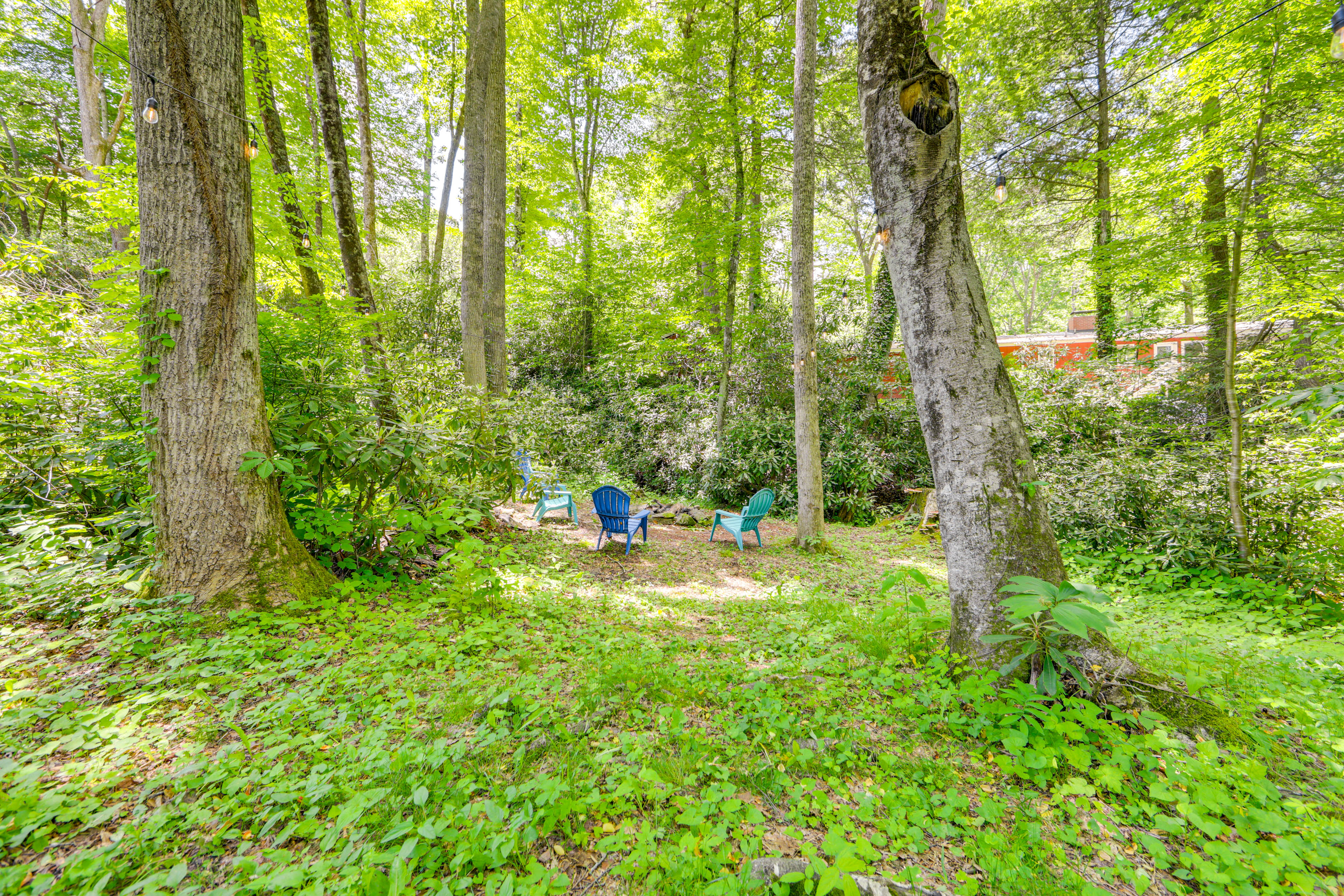 Private Yard | Wood-Burning Fire Pit