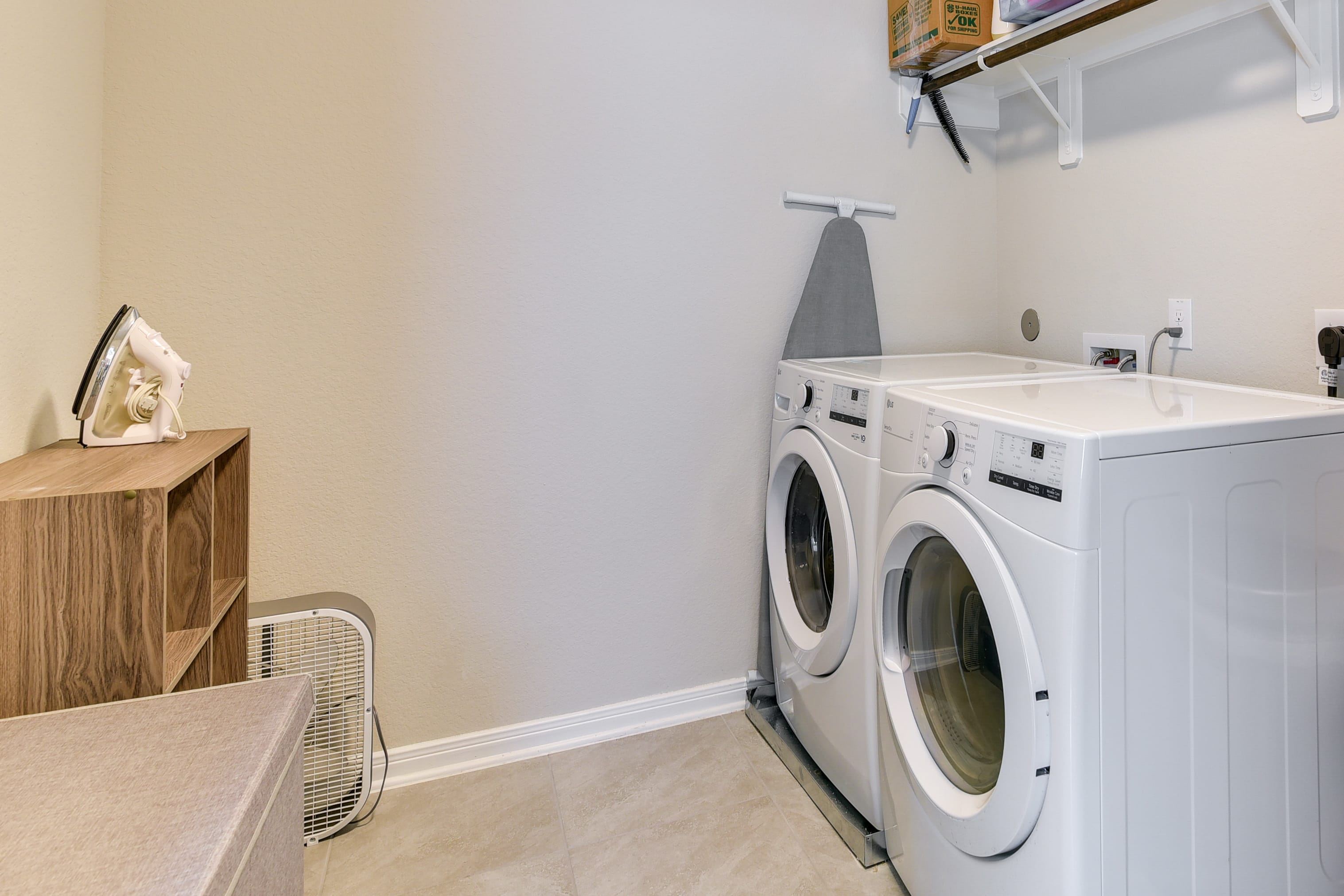 Laundry Area | Detergent Provided | Iron/Board