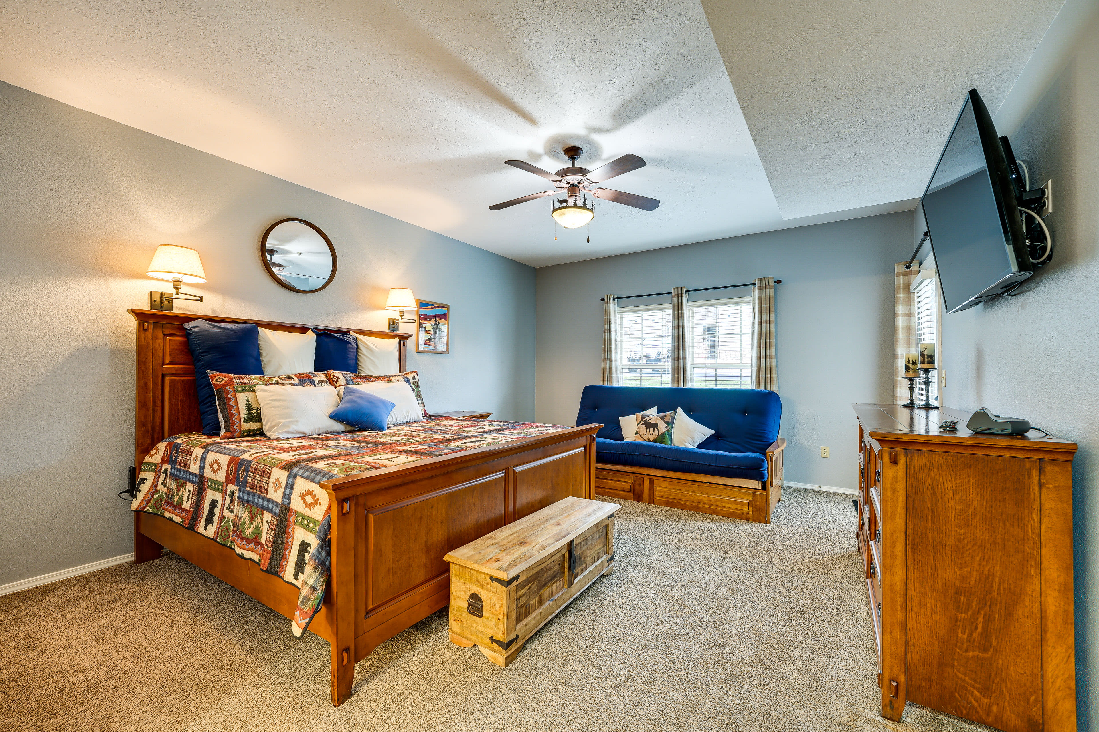 Bedroom 1 | King Bed | Queen Futon | Linens Provided | En-Suite Bathroom