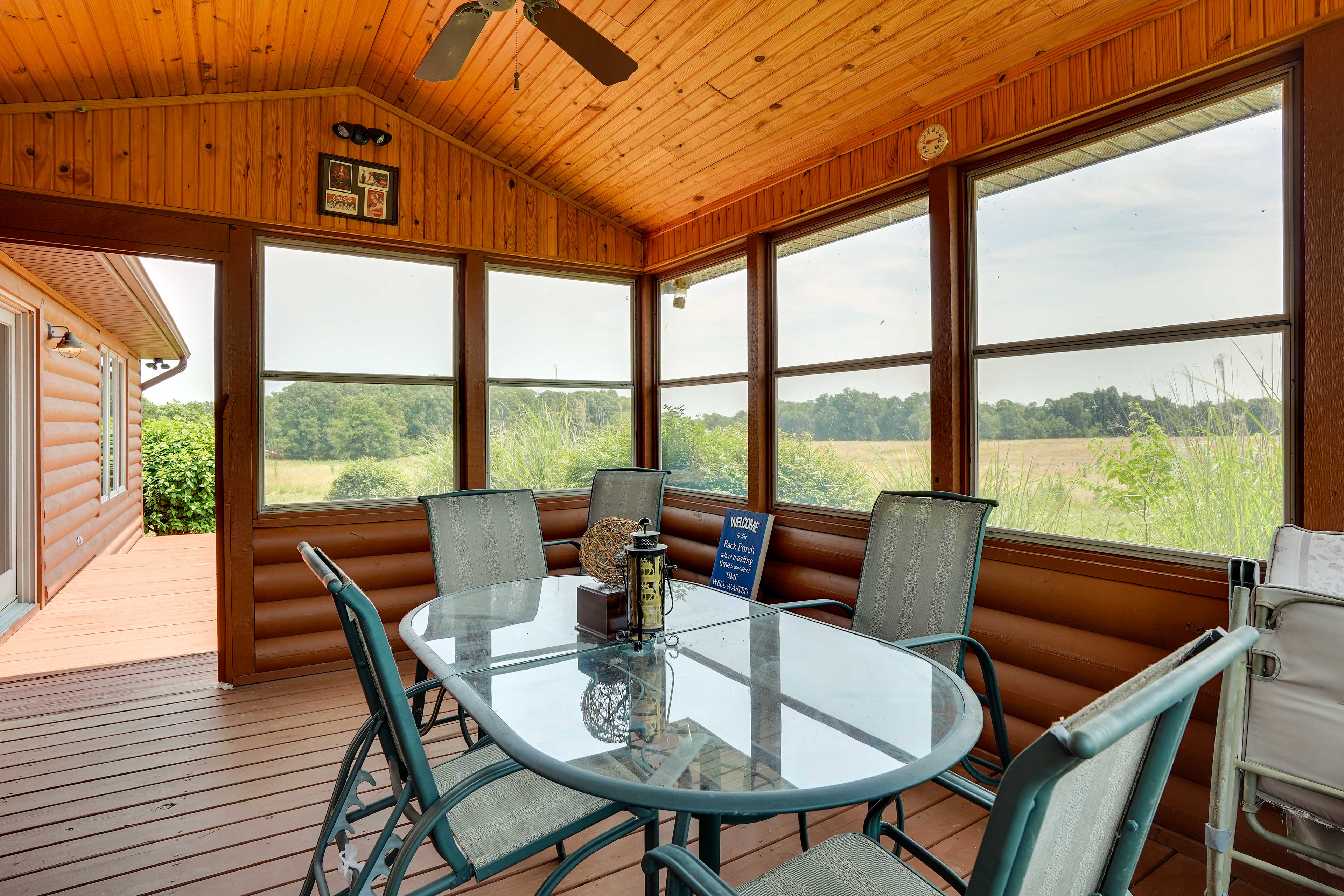 Screened-In Porch | Charcoal Grill | Pet Friendly w/ Fee