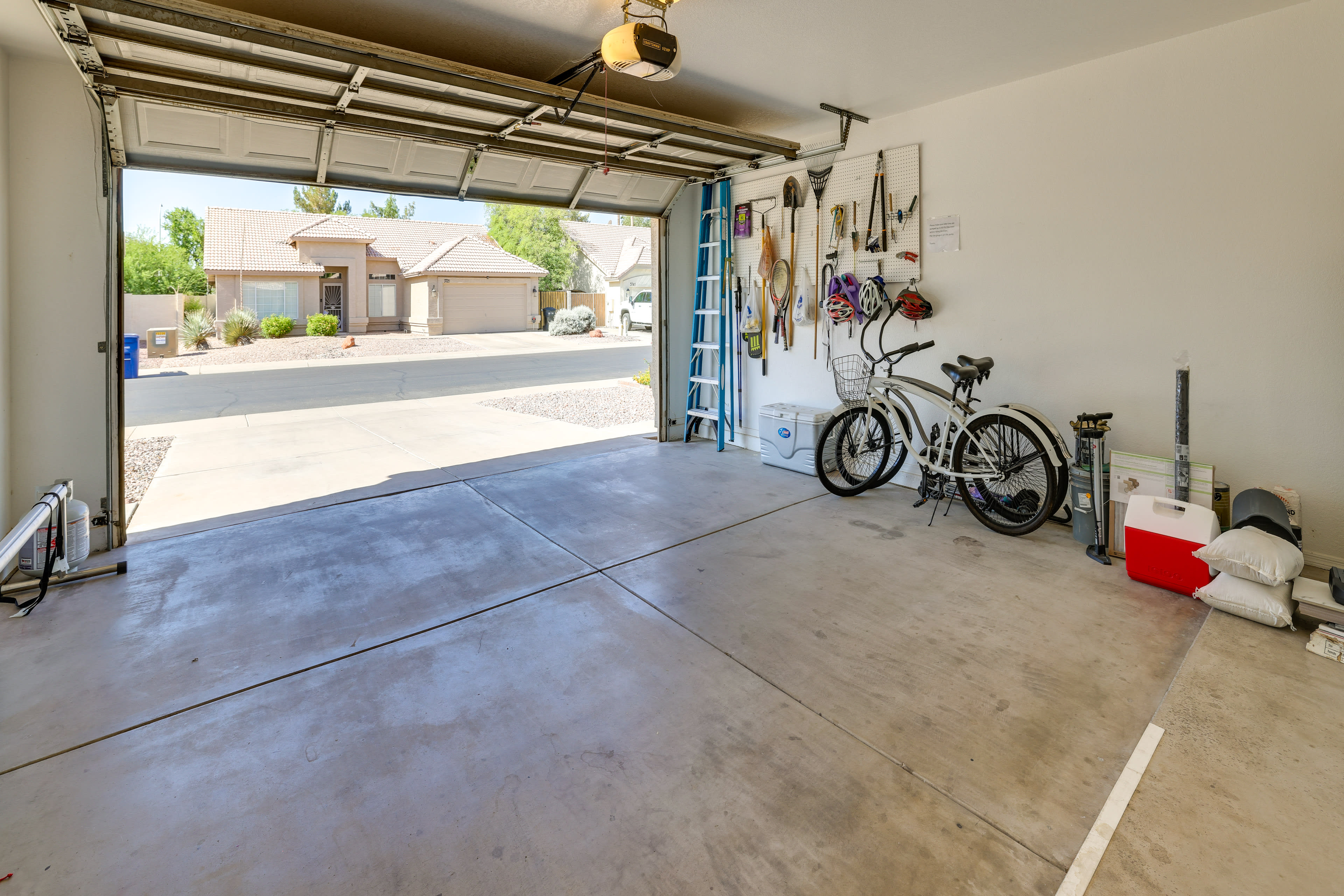 Parking | Garage (1 Vehicle) | Driveway (2 Vehicles)