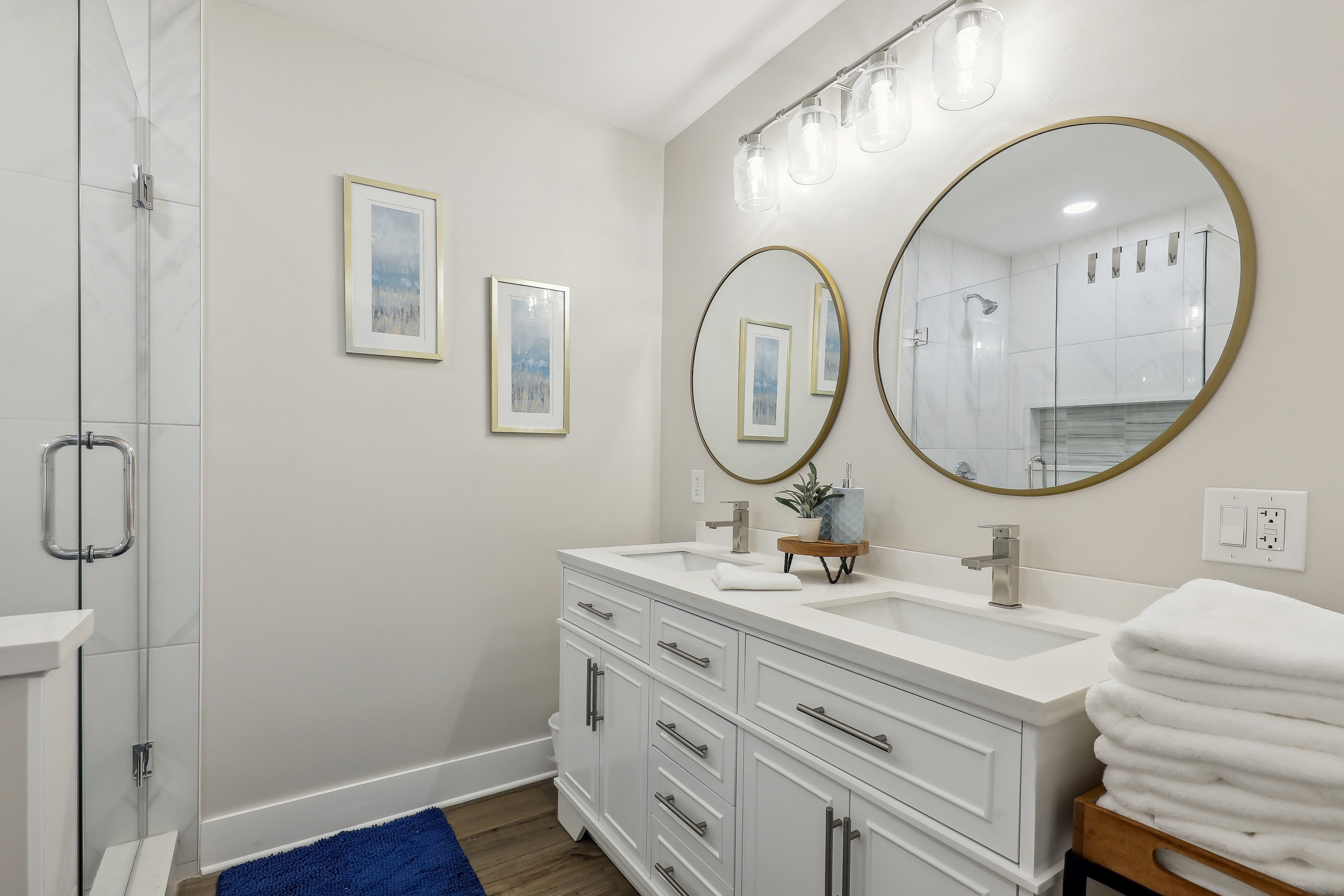 En-Suite Bathroom | Towels Provided | Complimentary Toiletries