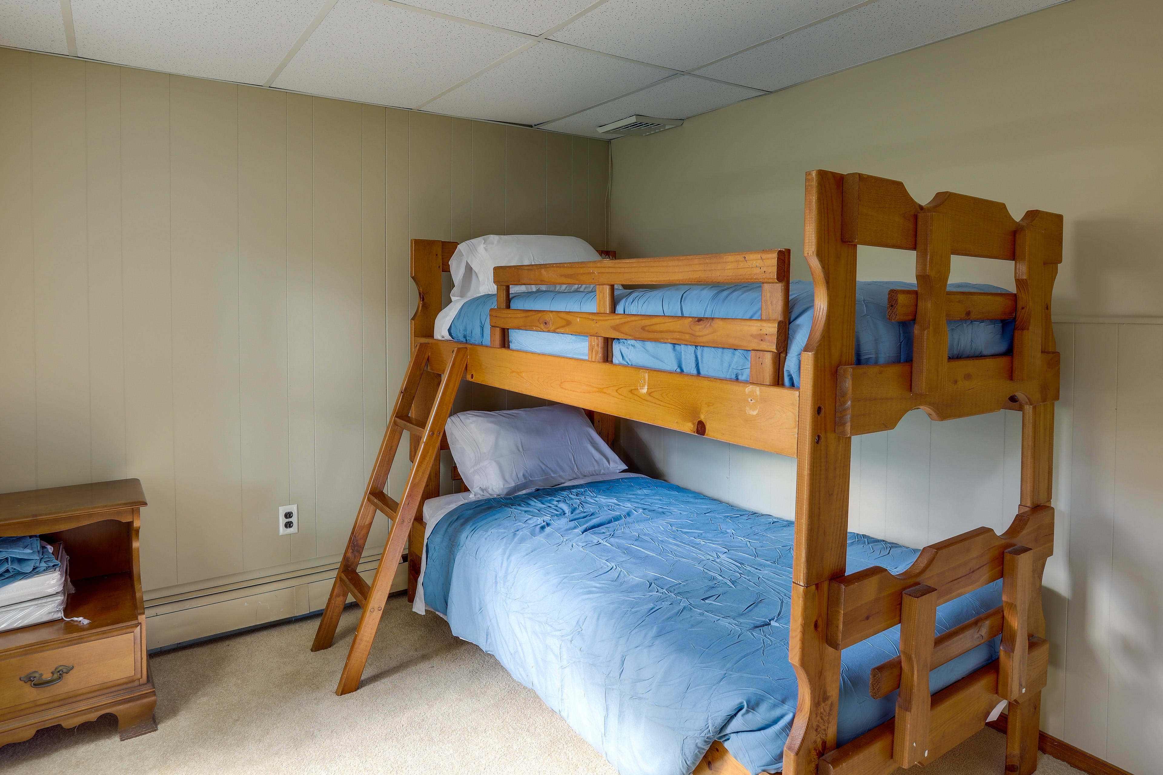 Bedroom 3 | Twin Bunk Bed