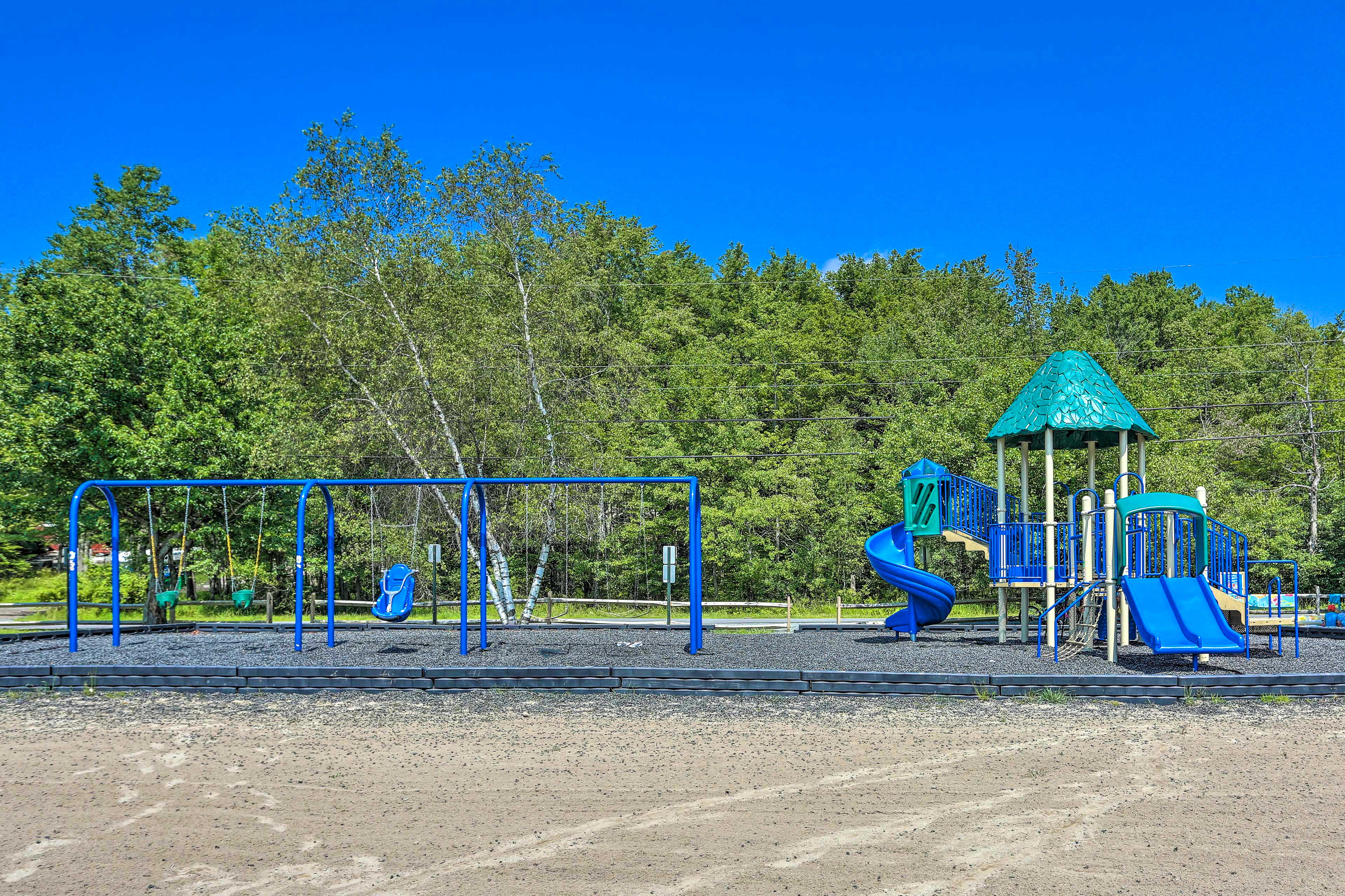 Community Amenities | Playground