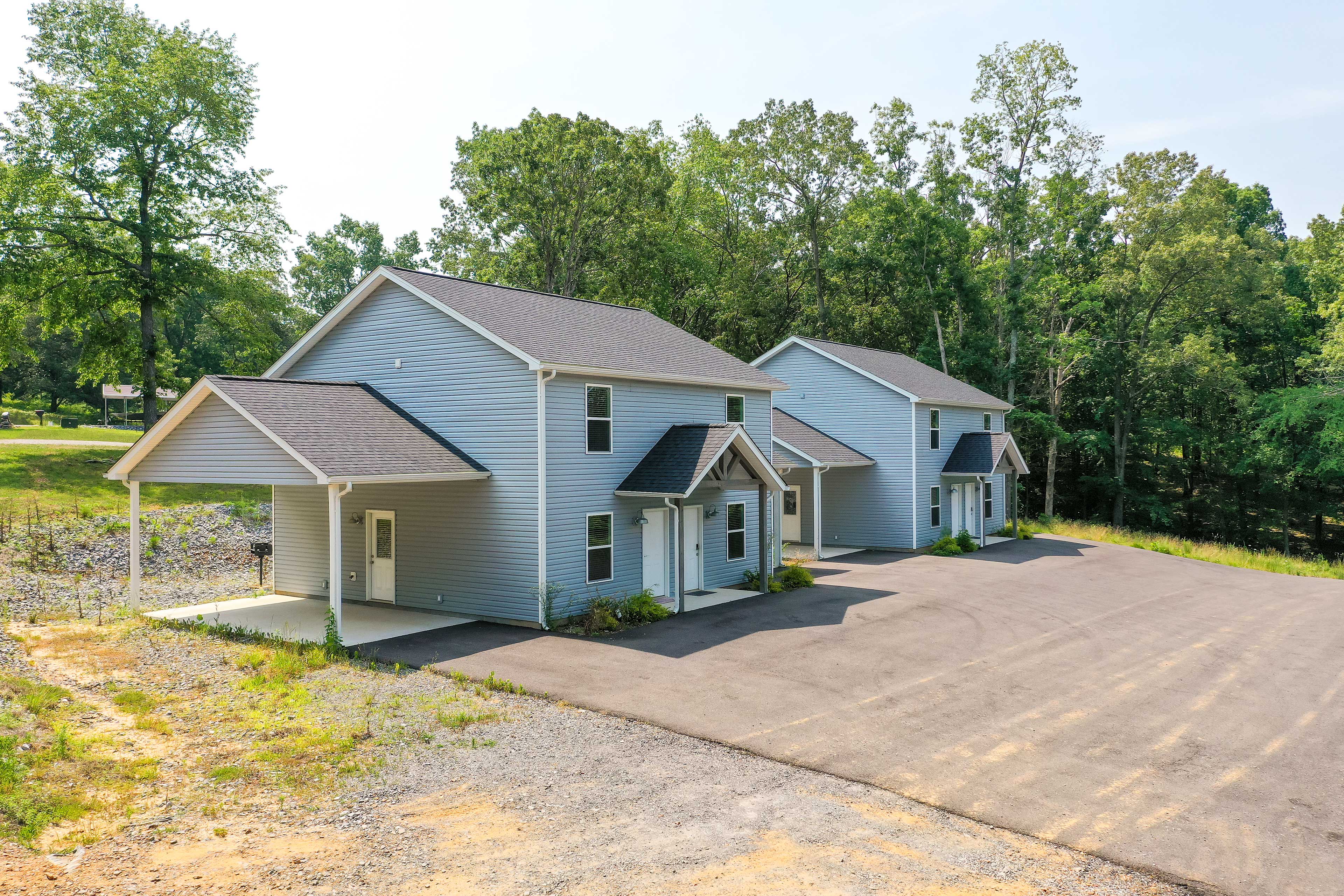 Parking | Carport (1 Vehicle) | Driveway (2 Vehicles) | RV/Trailer Parking