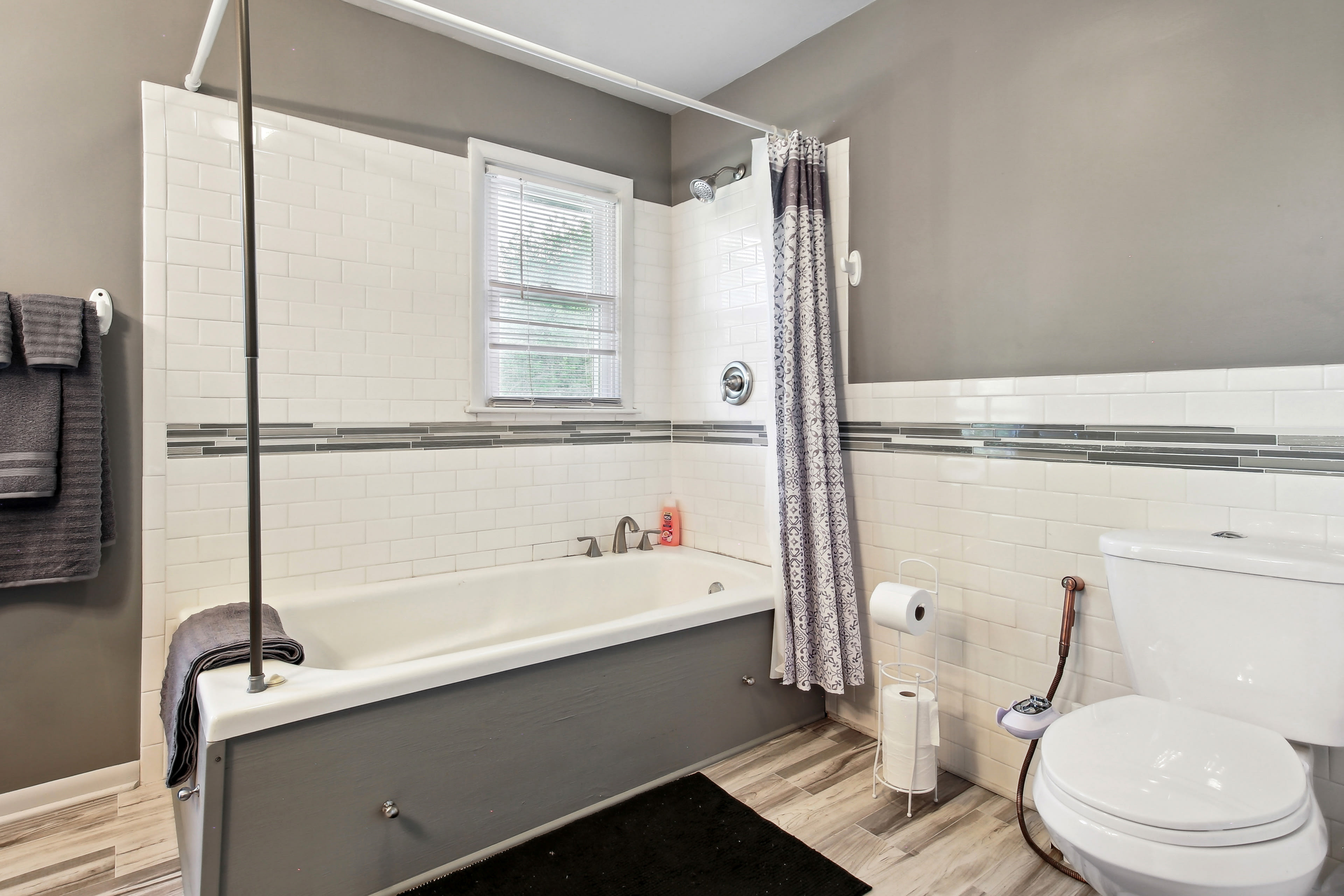 En-Suite Bathroom | Jetted Tub