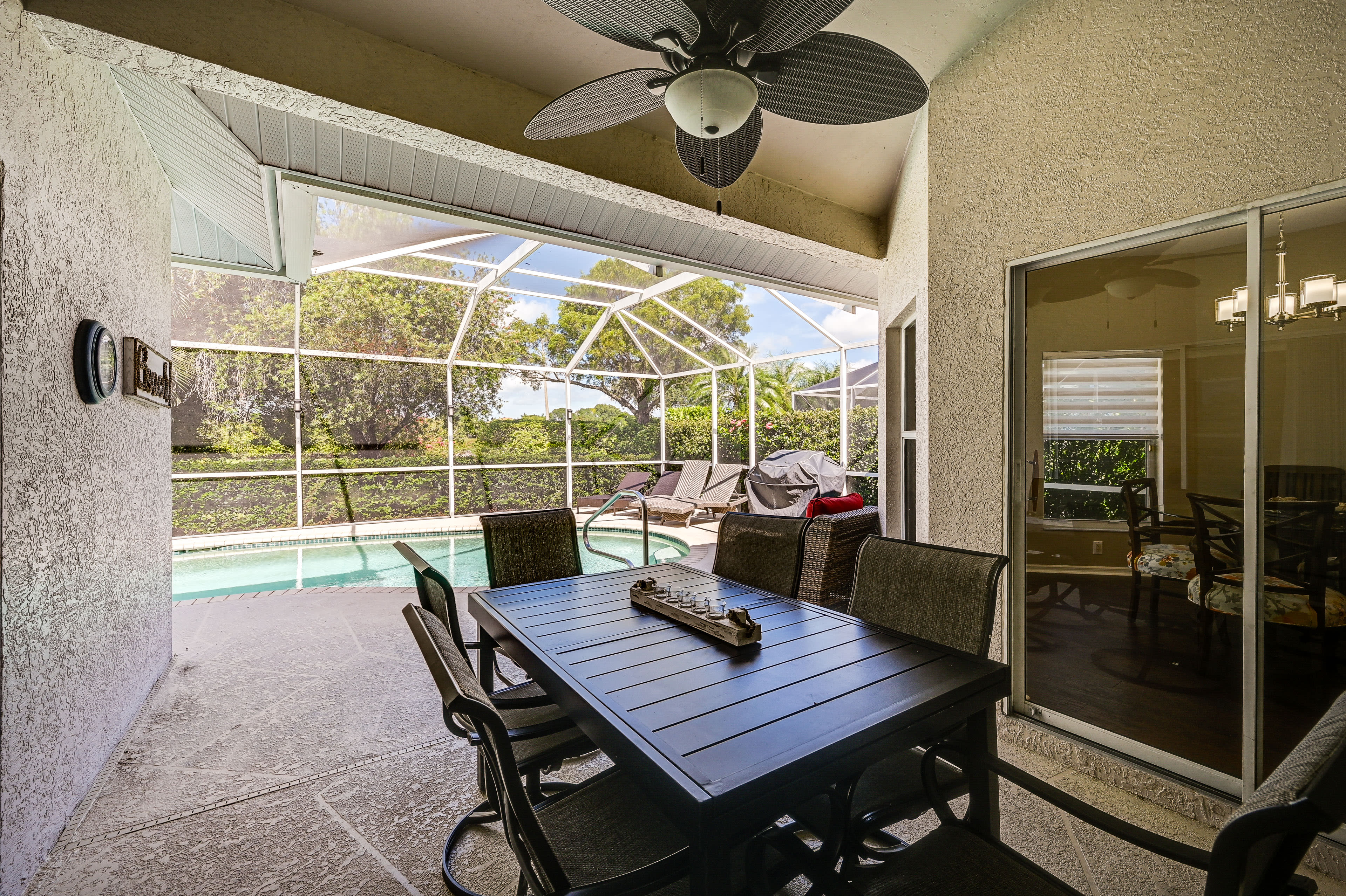 Patio | Outdoor Dining Area | Gas Grill