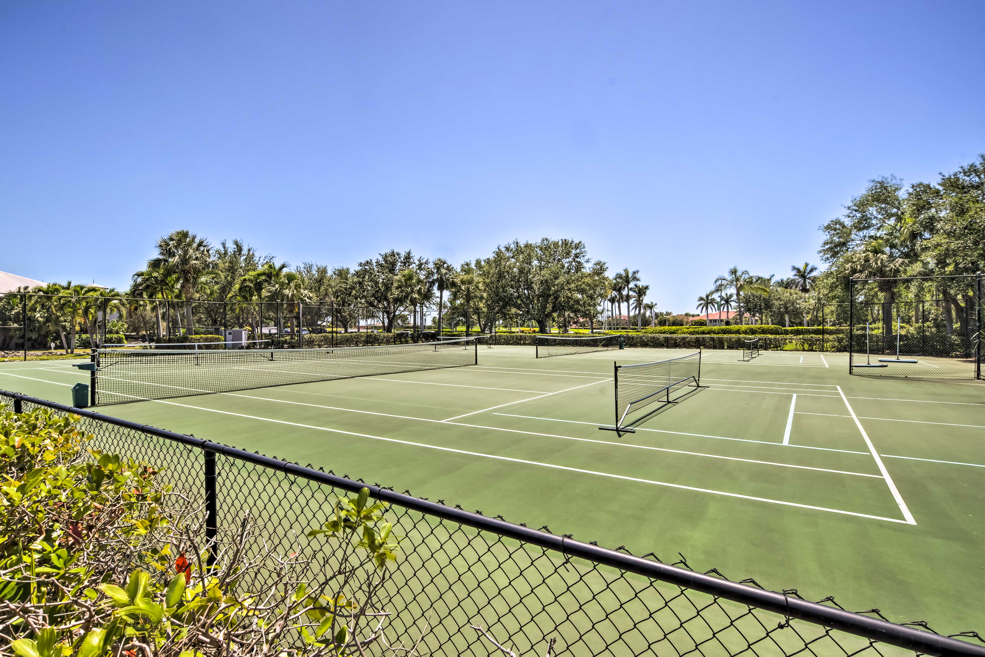 Community Tennis Courts