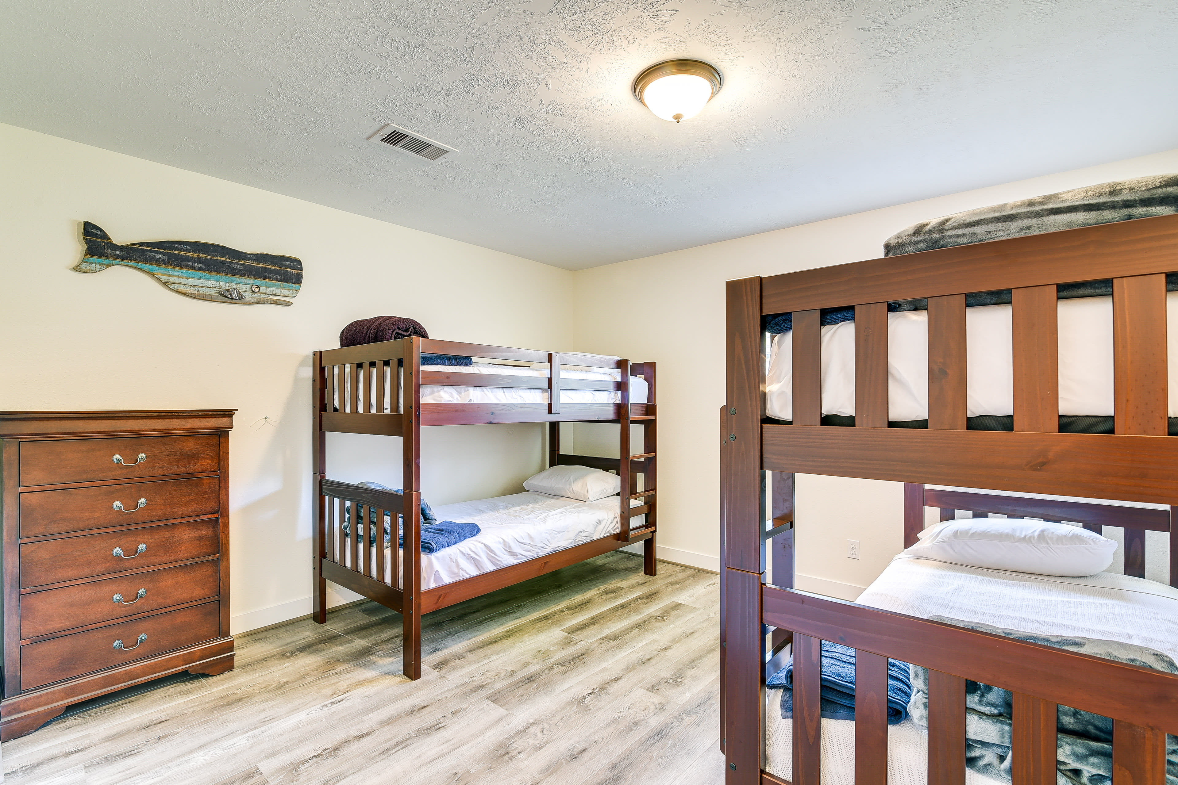 Bedroom 2 | 2 Twin Bunk Beds