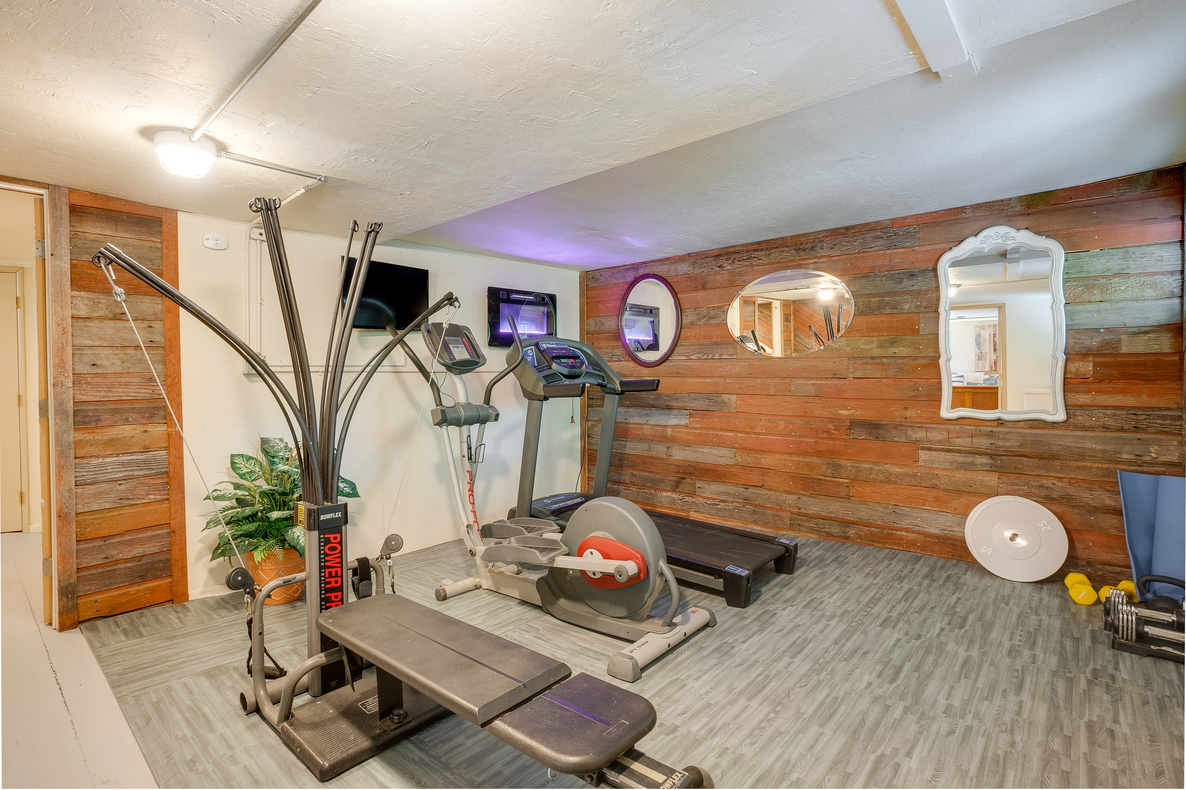 Home Gym | Lower-Level