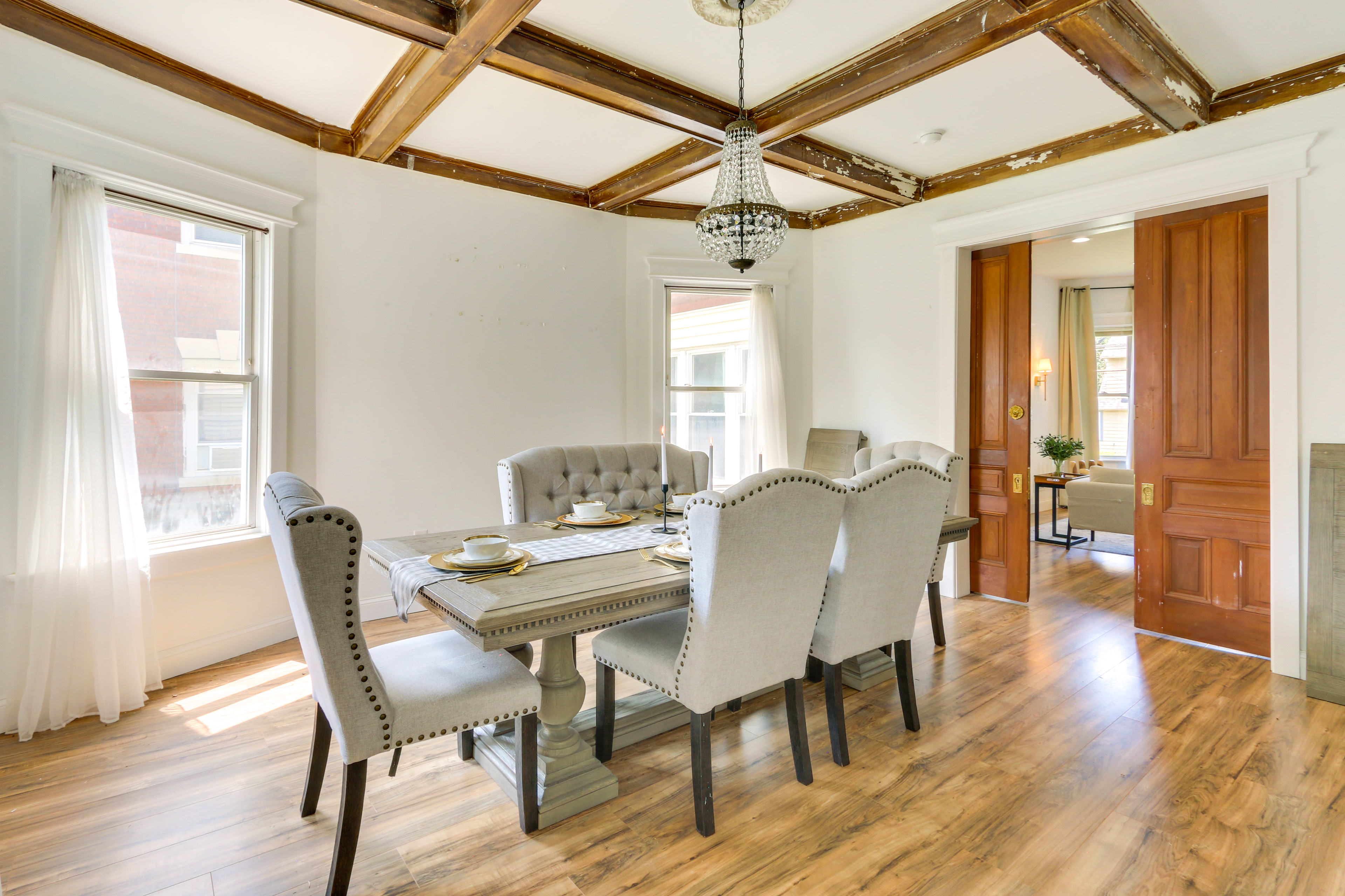 Dining Room | Dishware & Flatware