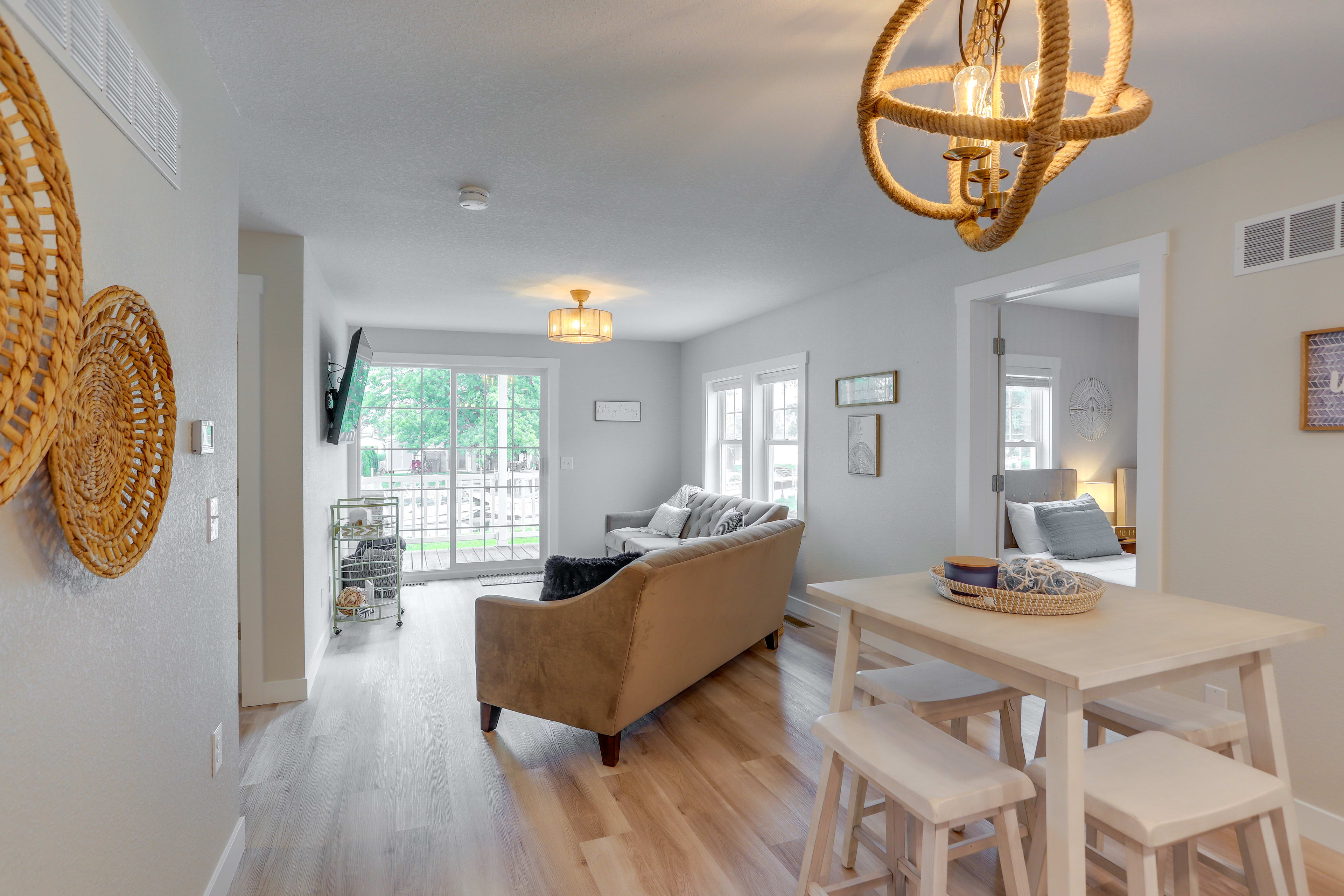 Dining Room | Fully Equipped Kitchen