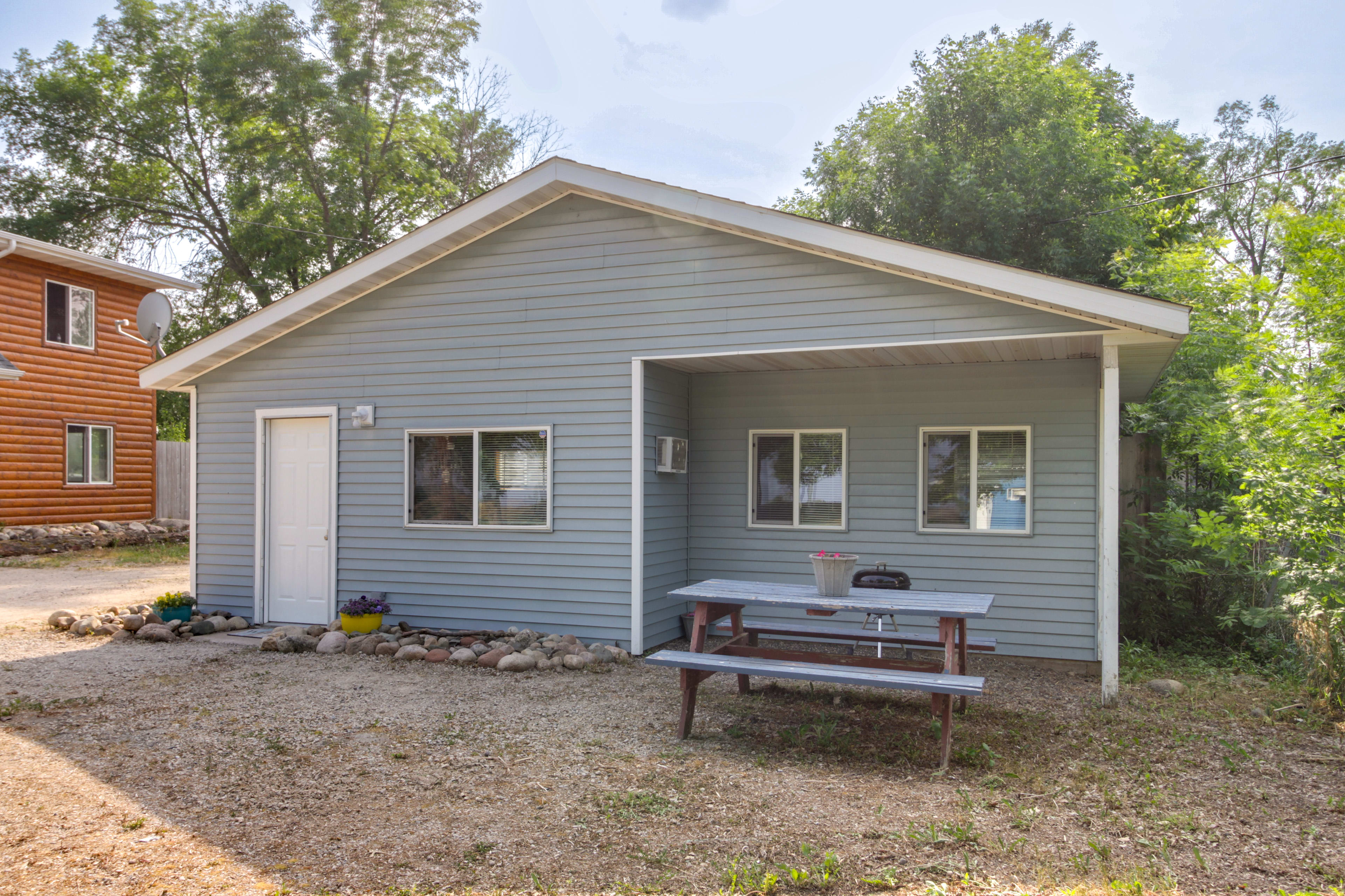 Cabin Entrance | Keyless Entry