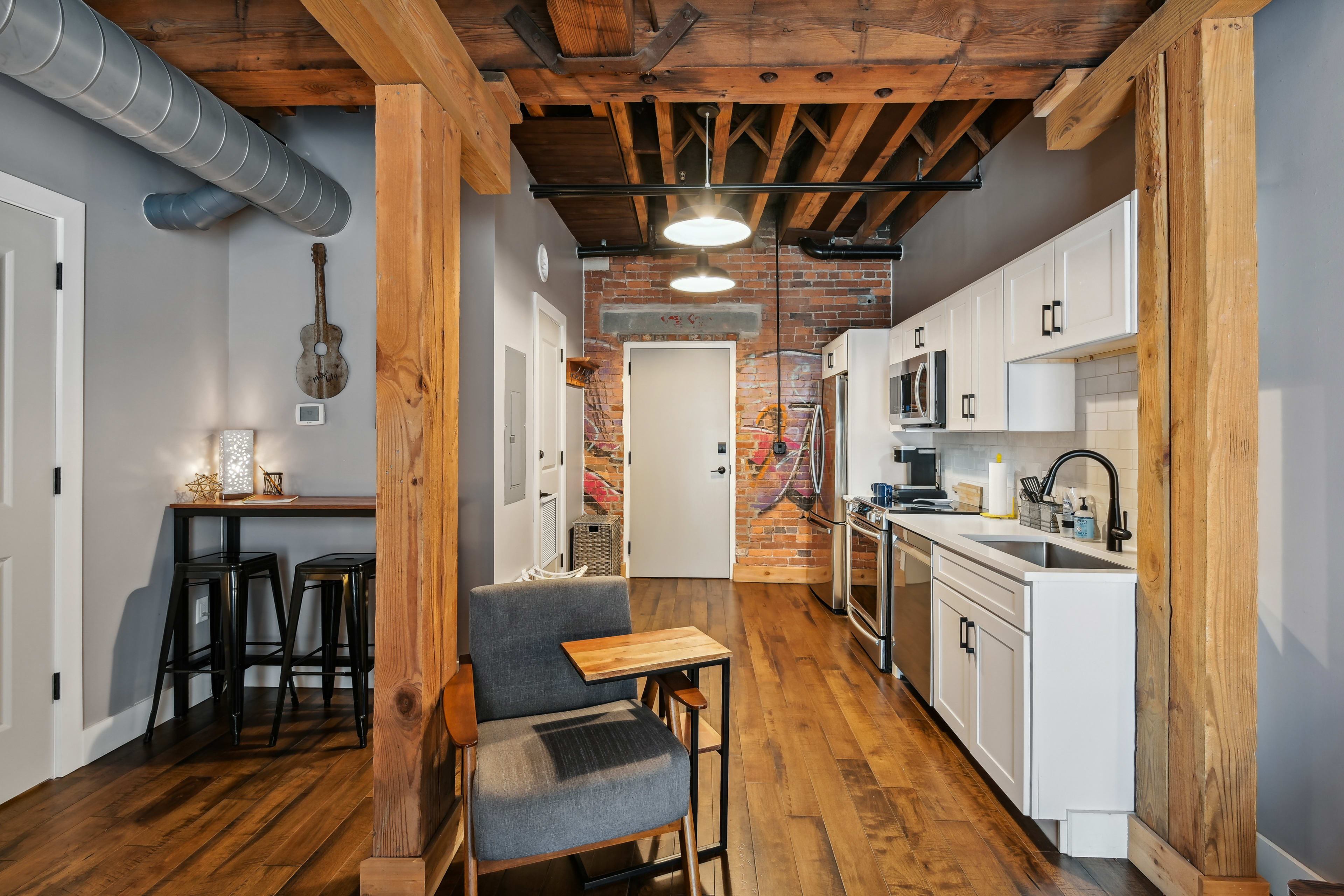 Nashville Vacation Rental | Studio | 1BA | Step-Free Access via Elevator