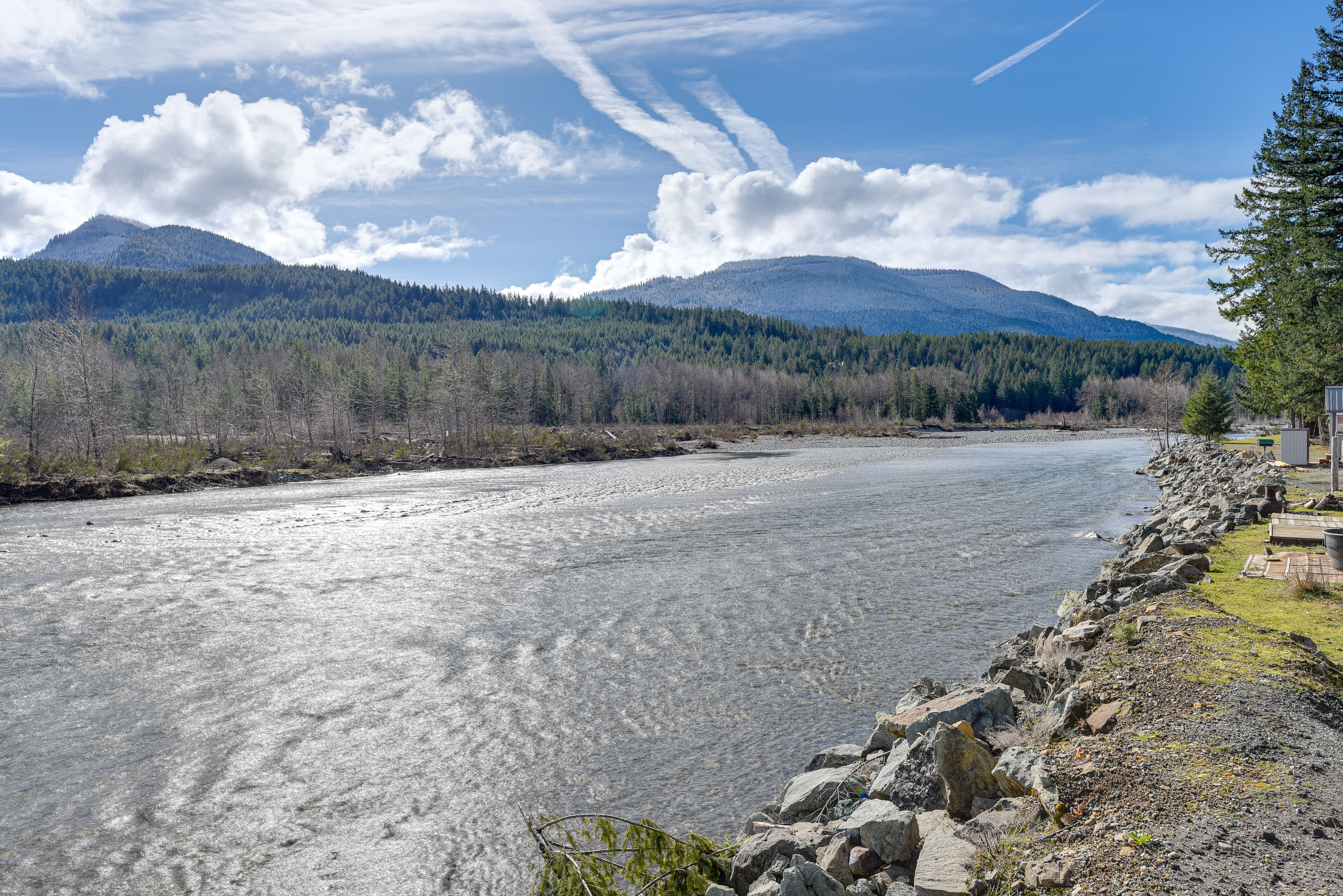 Cowlitz River On-Site