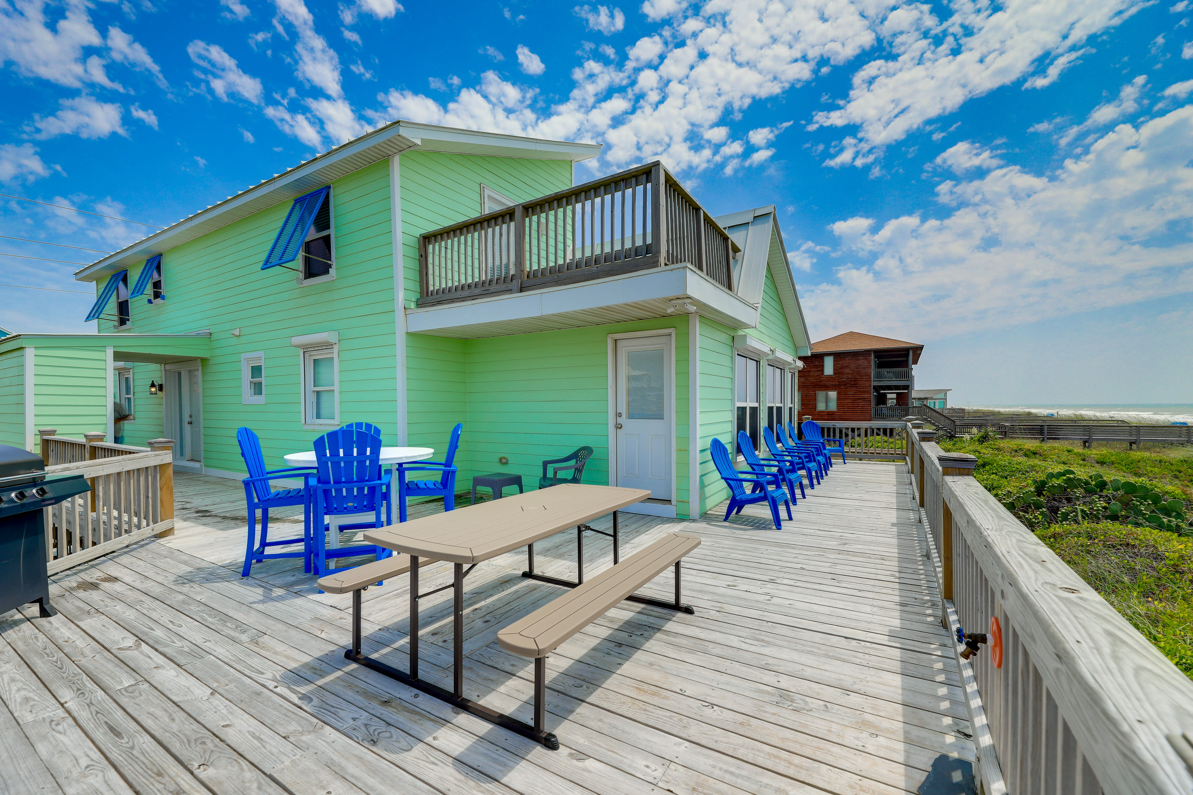 Wraparound Deck | Outdoor Dining | Gas Grill