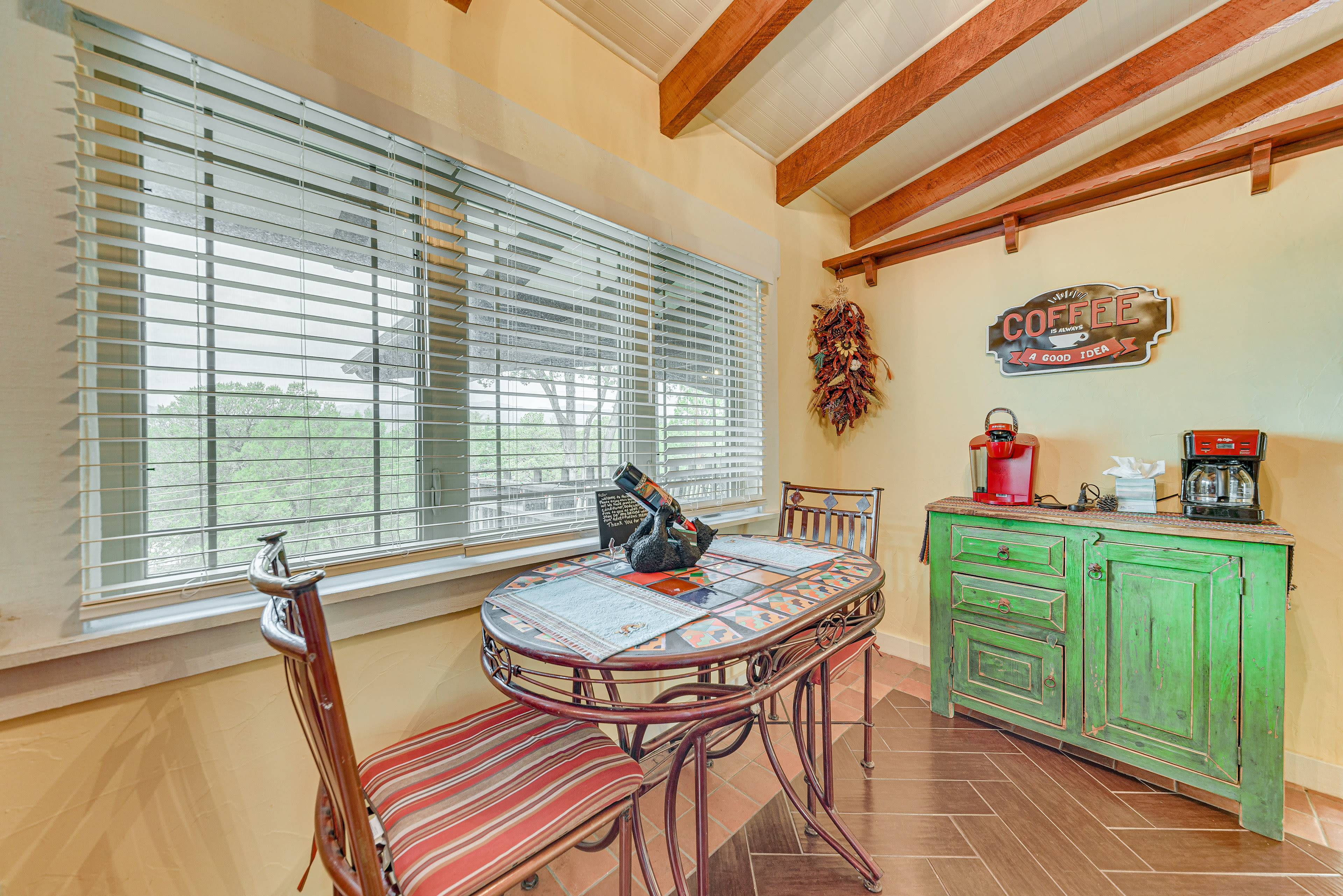 Breakfast Nook | Coffee Bar