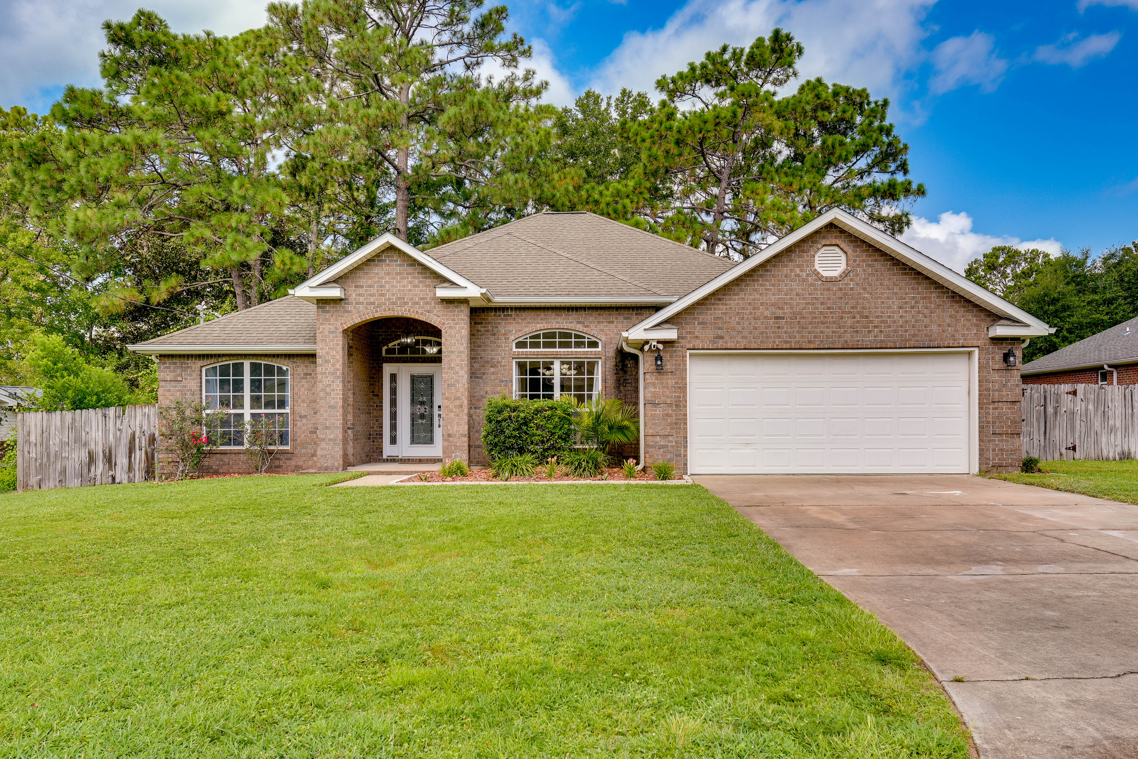 House Exterior | Keyless Entry