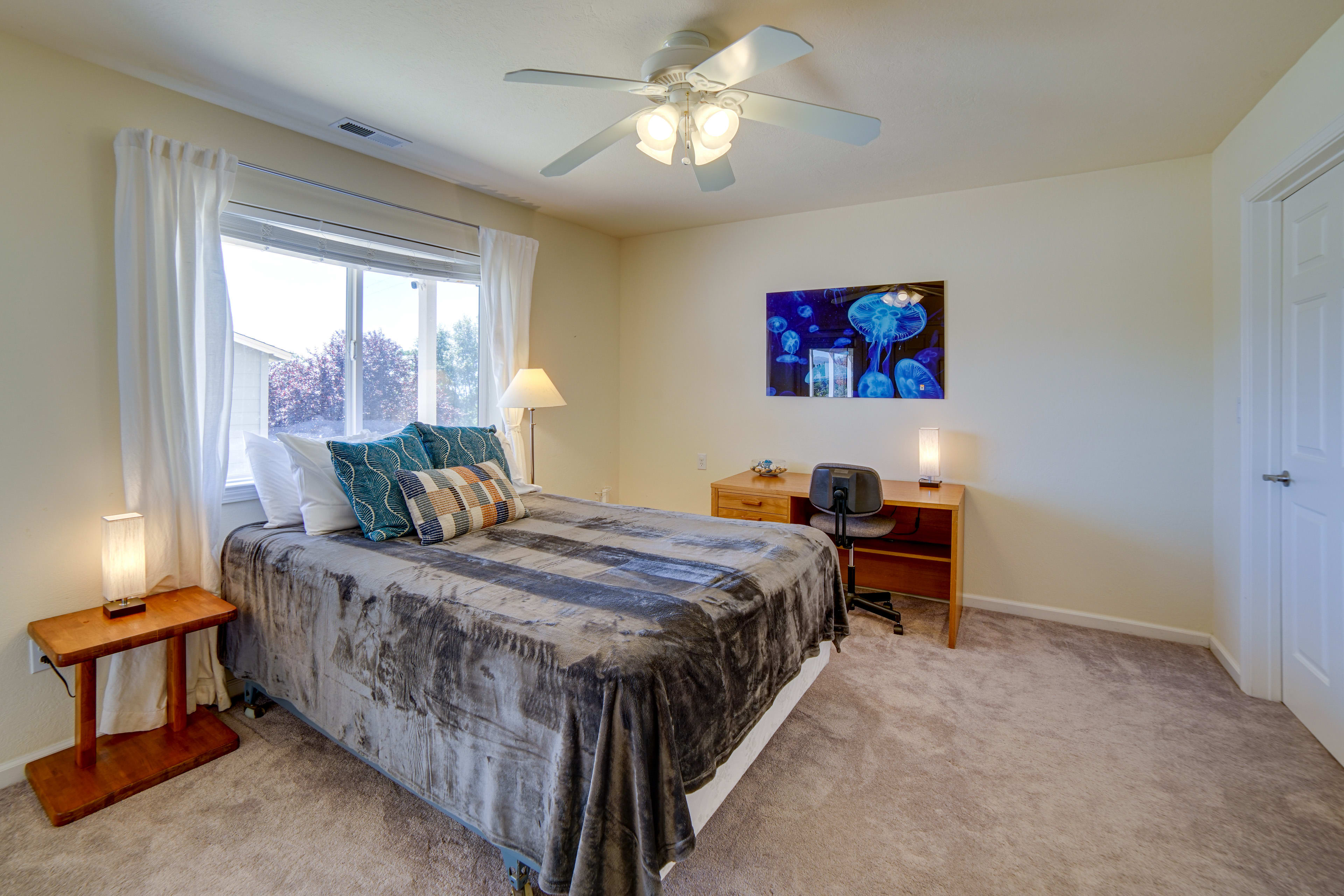 Bedroom Suite 2 | 1st Floor | Queen Bed | Flat-Screen TV | Access to Patio