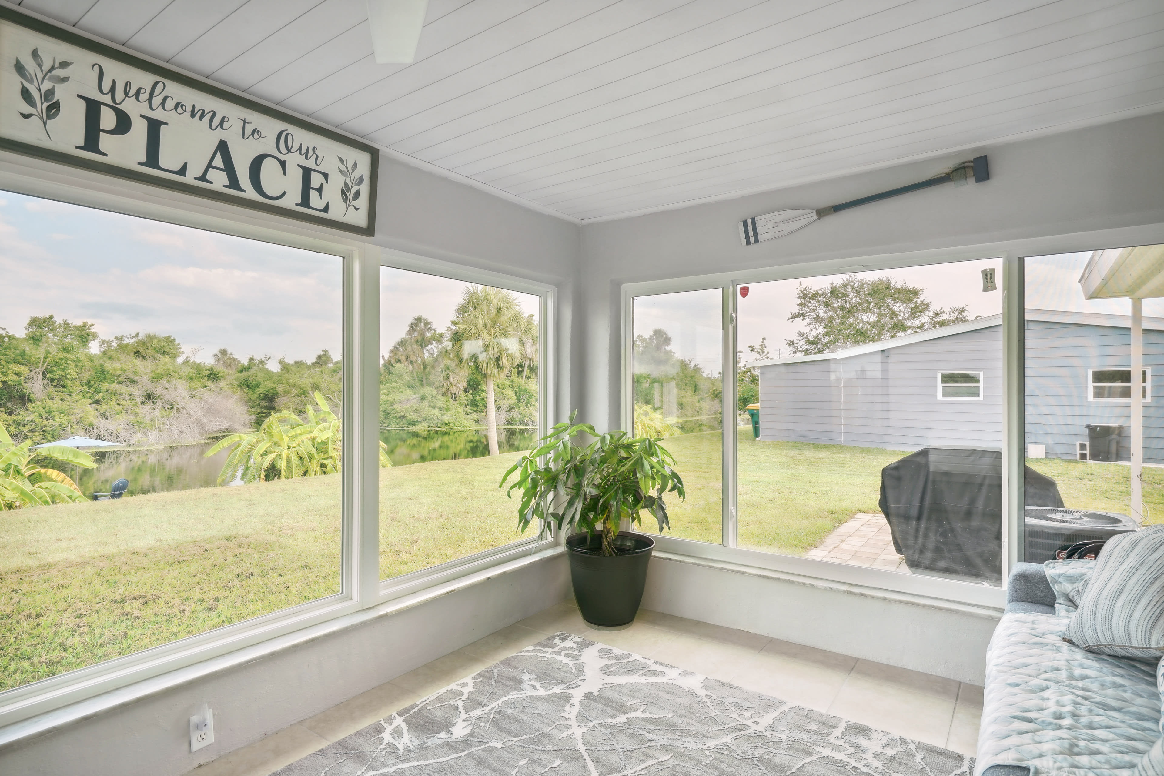 Sunroom | Sleeper Sofa | Sleeper Chair