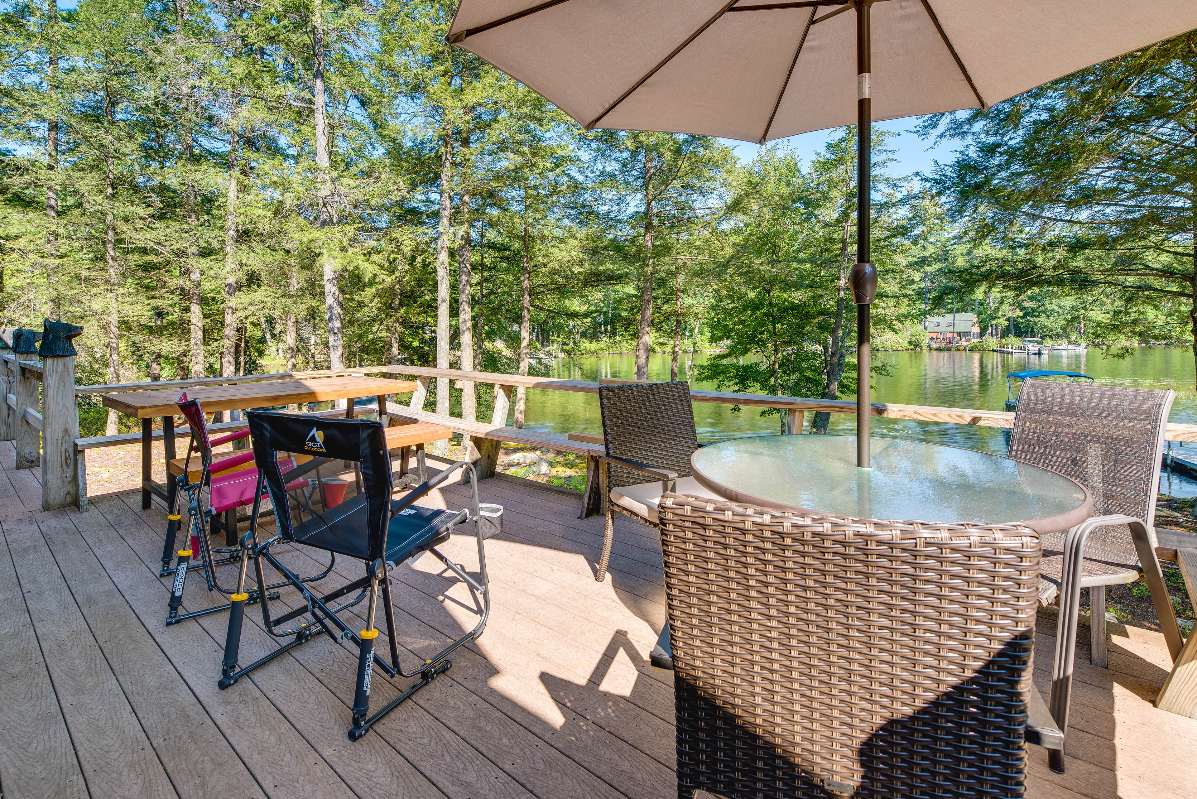 Cabin Exterior | Dining Area