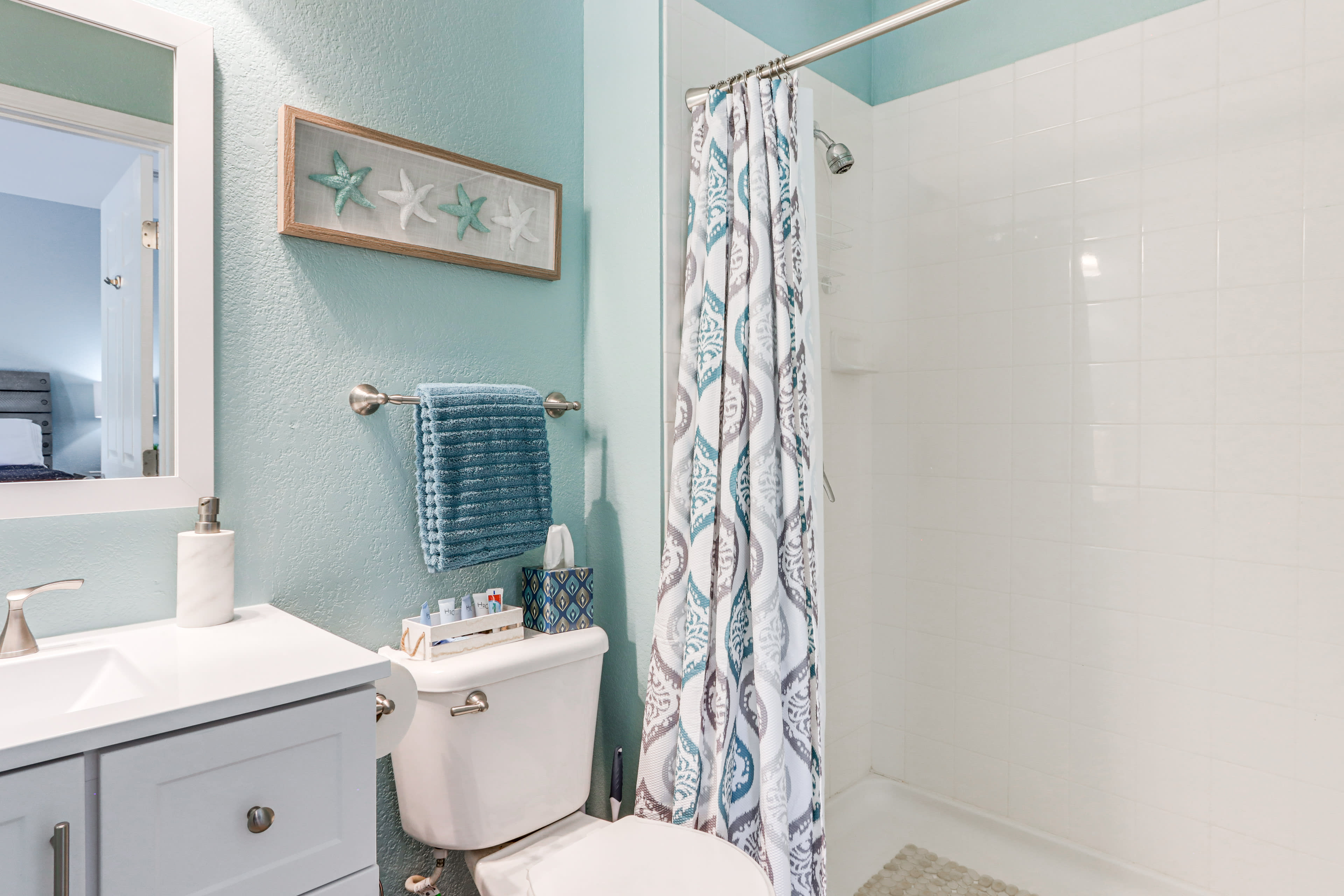 En-Suite Bathroom | Complimentary Toiletries | Towels Provided