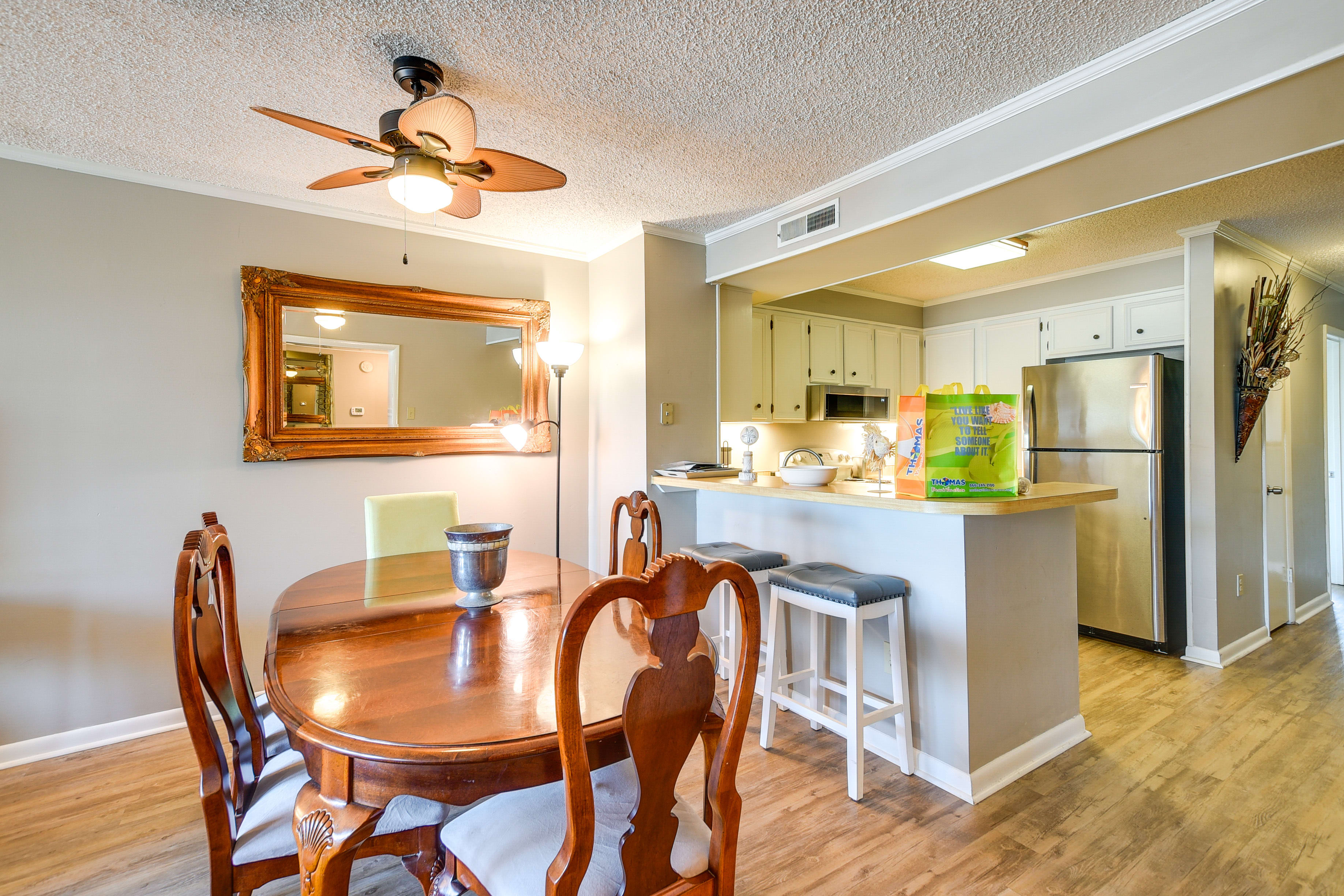 Kitchen & Dining Area | Step-Free Access