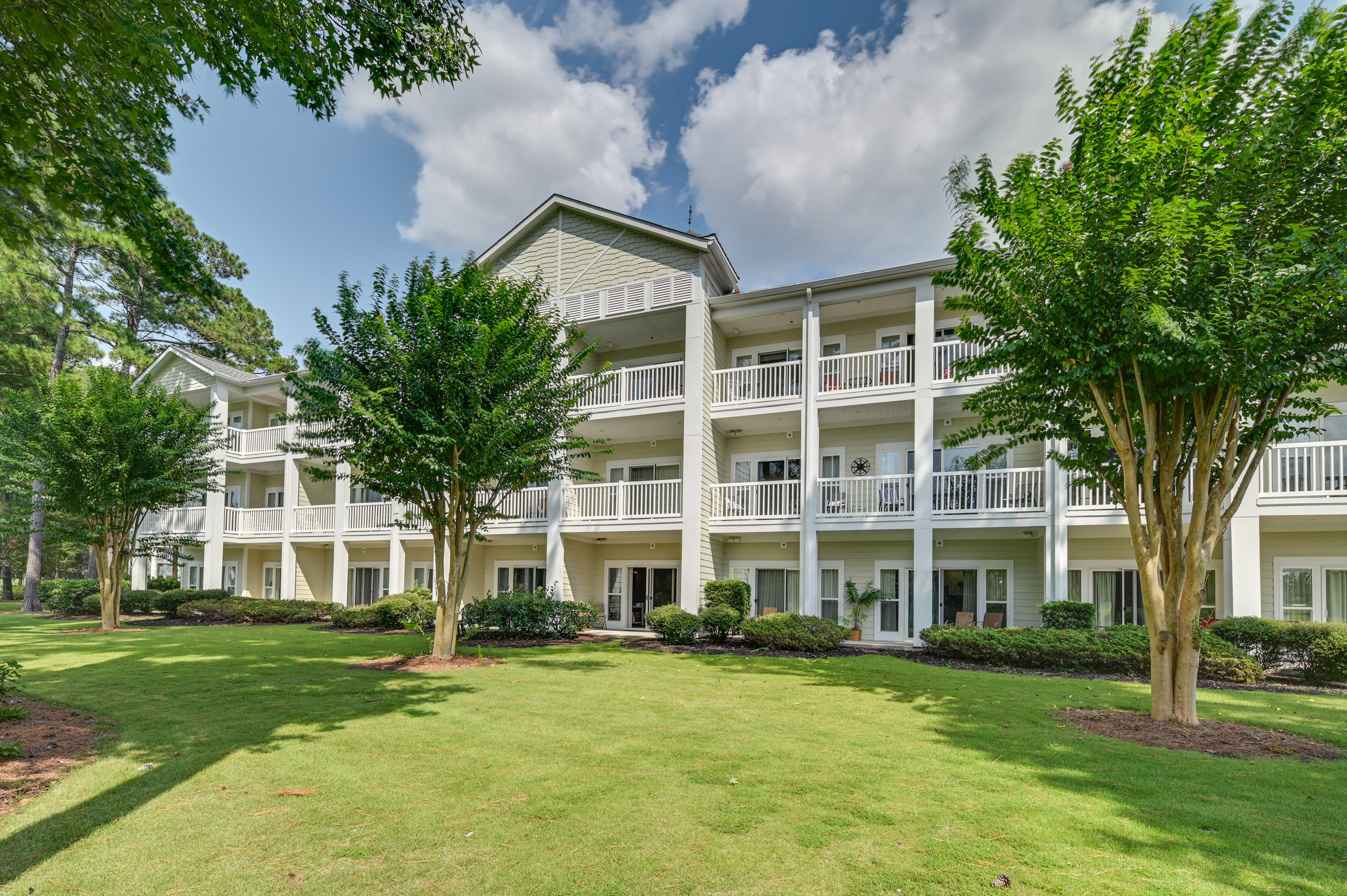 Condo Exterior | Golf Course/Pond Views