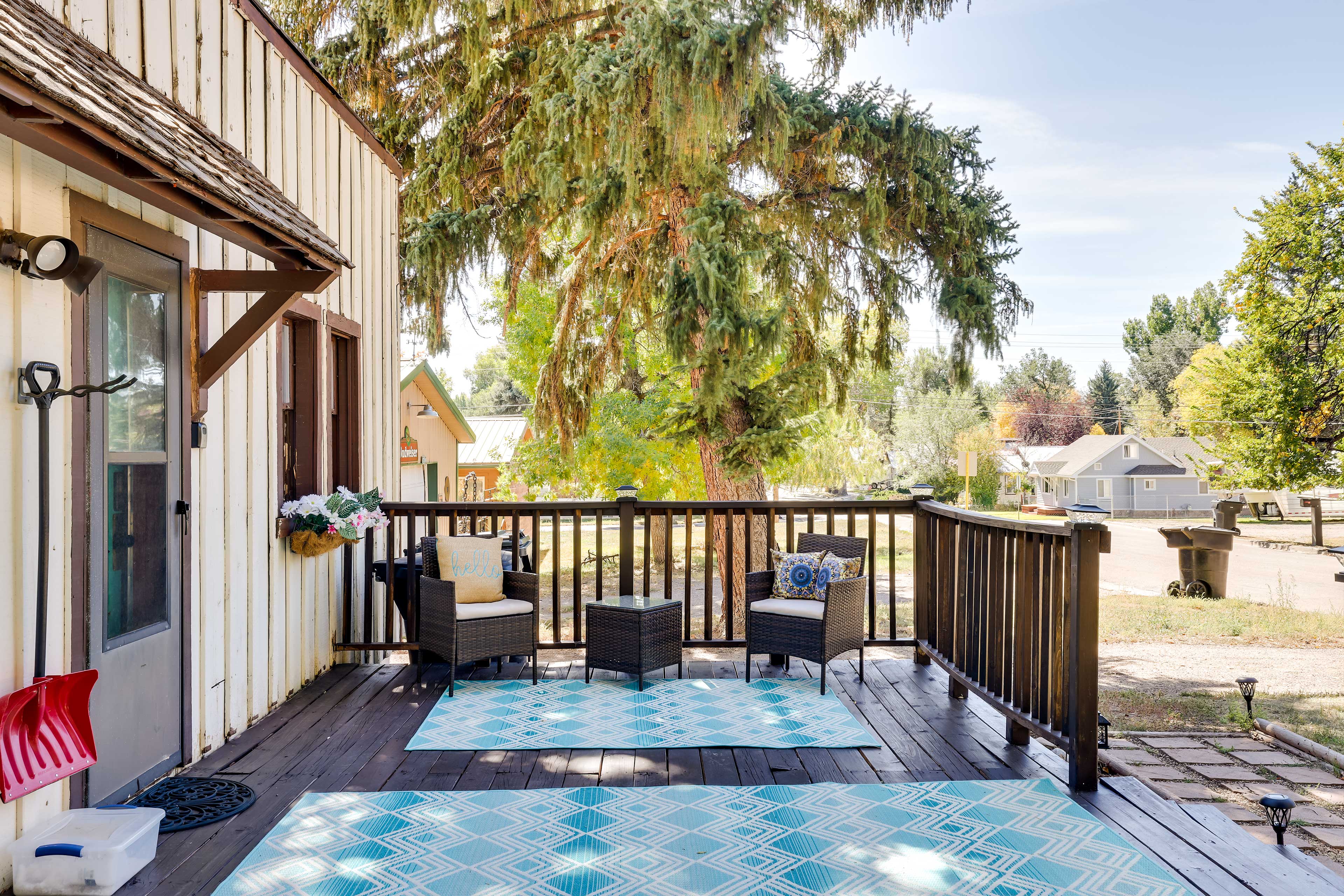 Front Deck | Duplex Unit