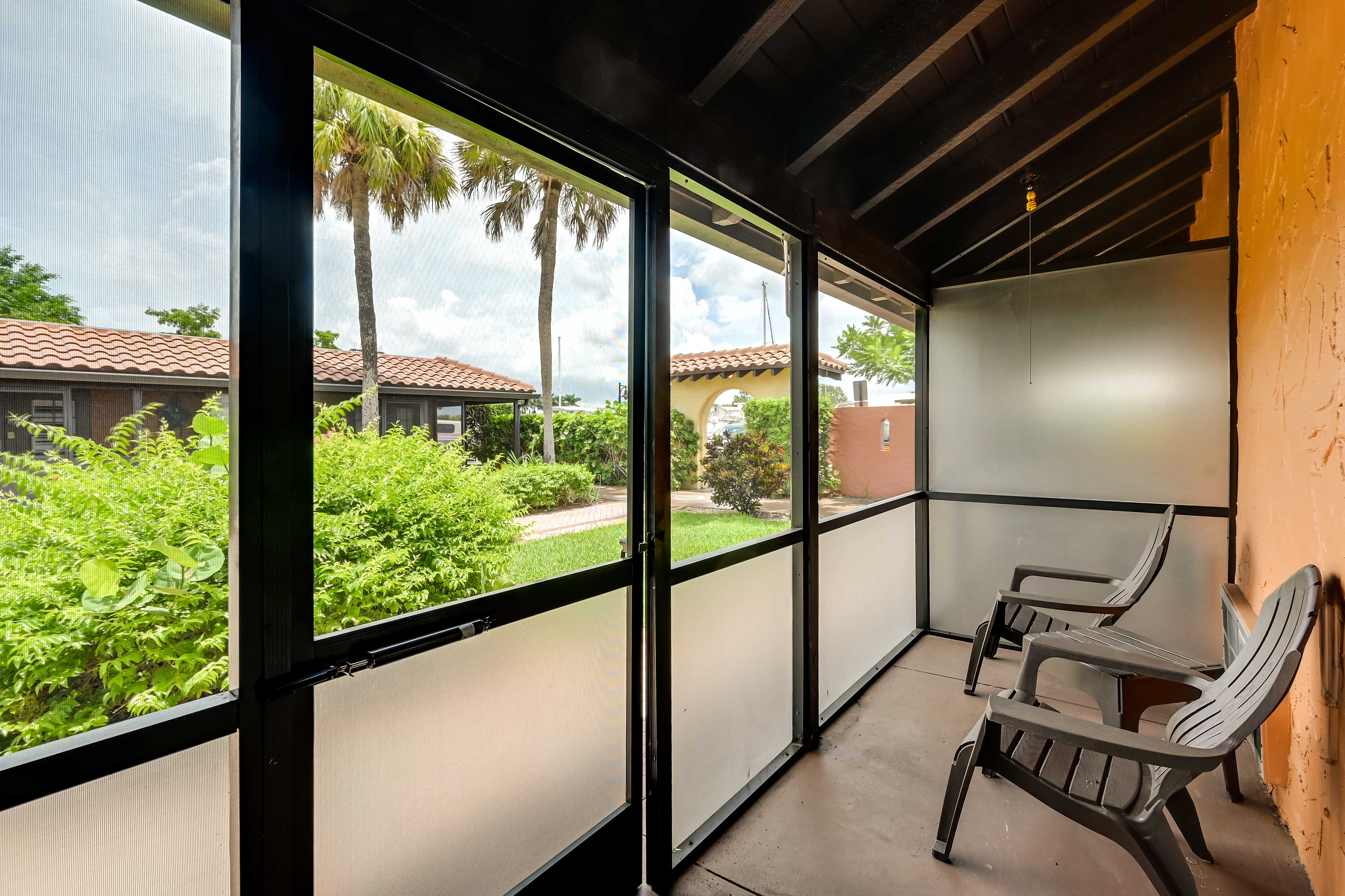 Screened Patio