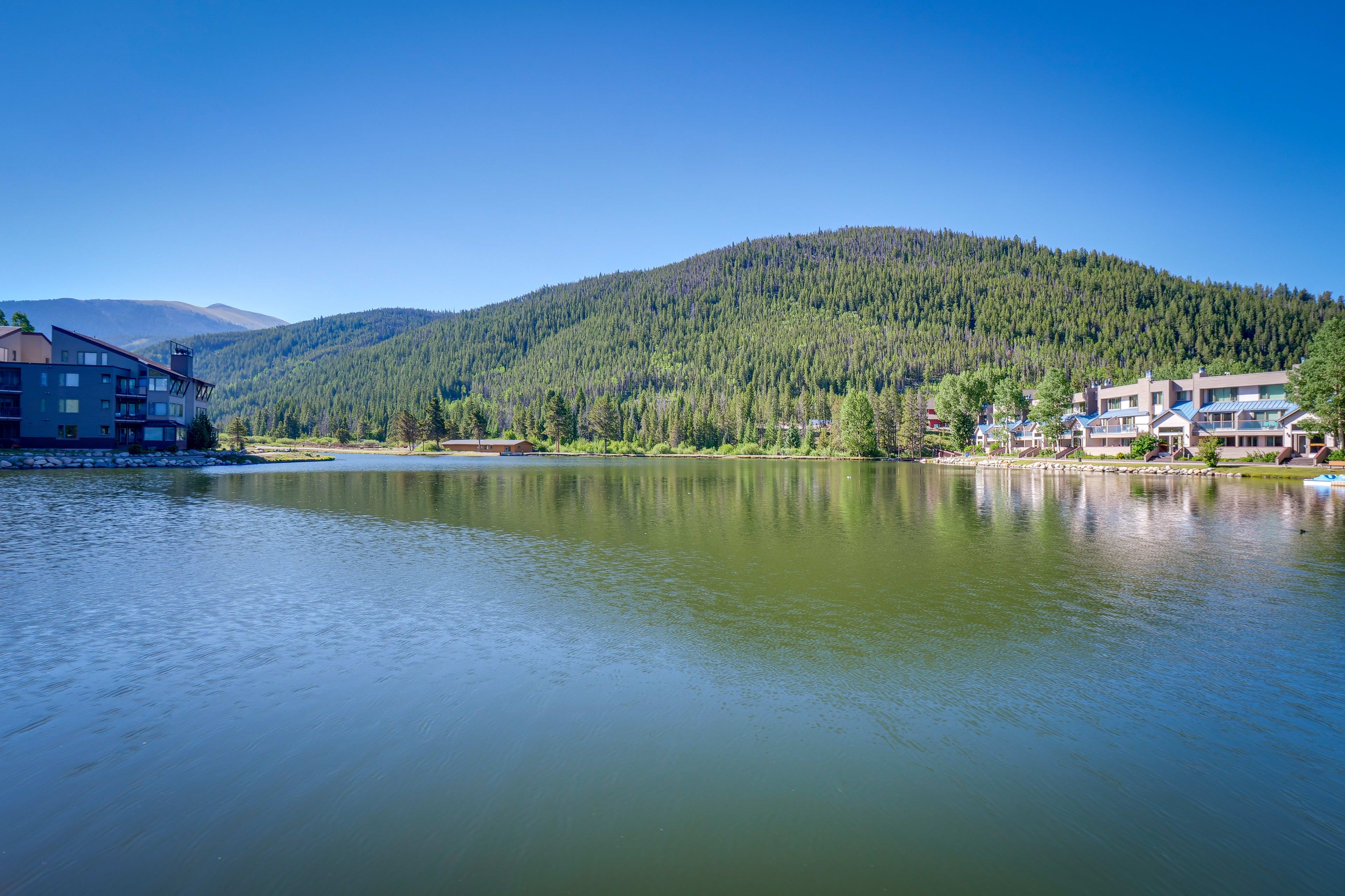 Lake & Mountain Views On-Site