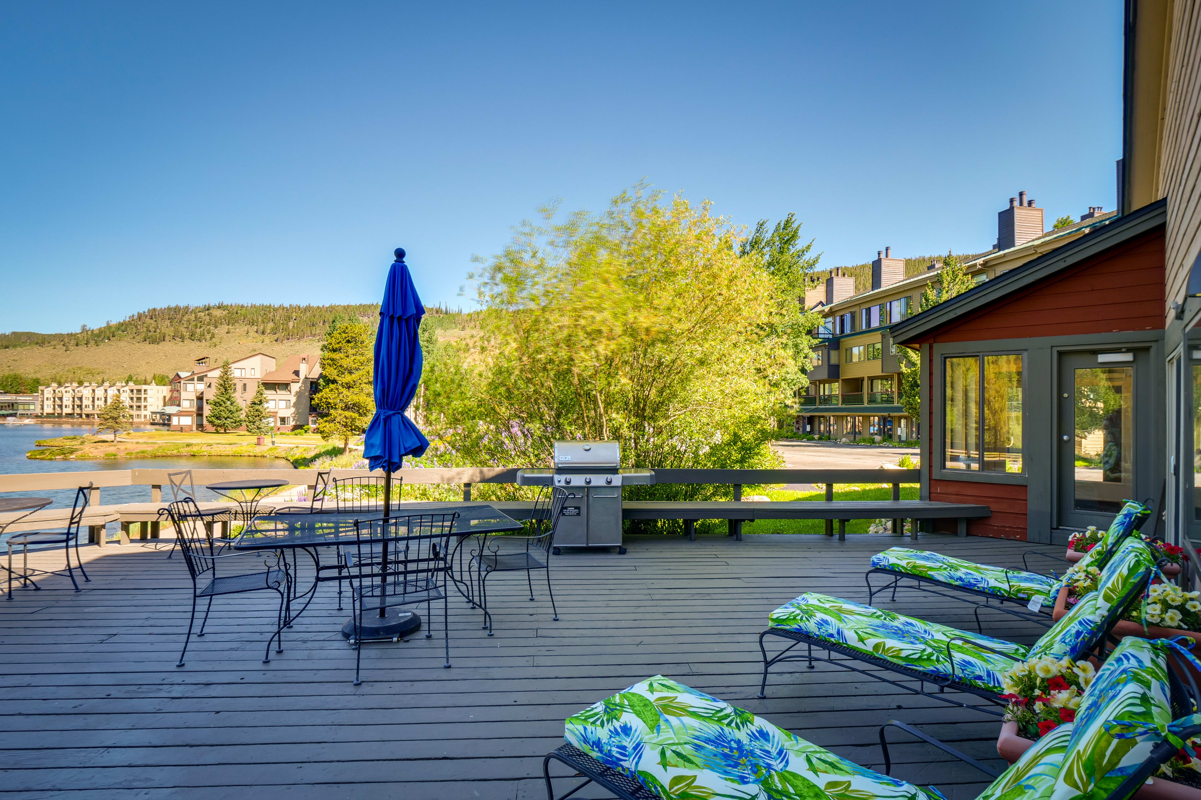 Community Patio | Mountain Views | Gas Grill