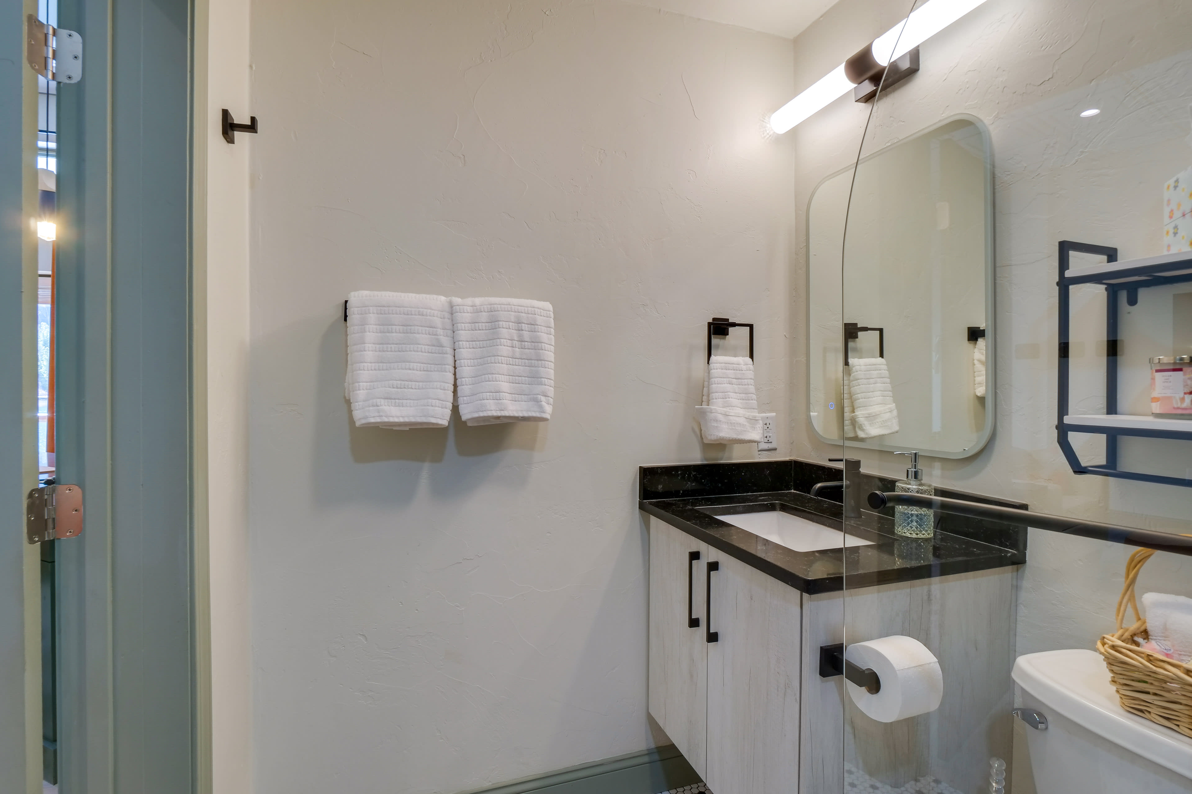 Bathroom | Soaking Tub/Shower Combo