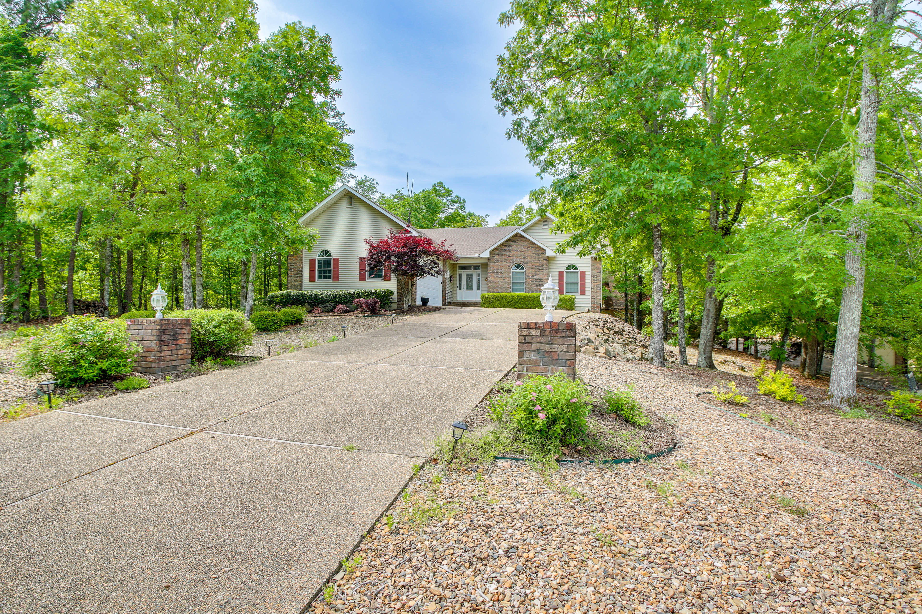 Parking | Driveway (4 Vehicles) | Dedicated Gravel Space (2 Vehicles)