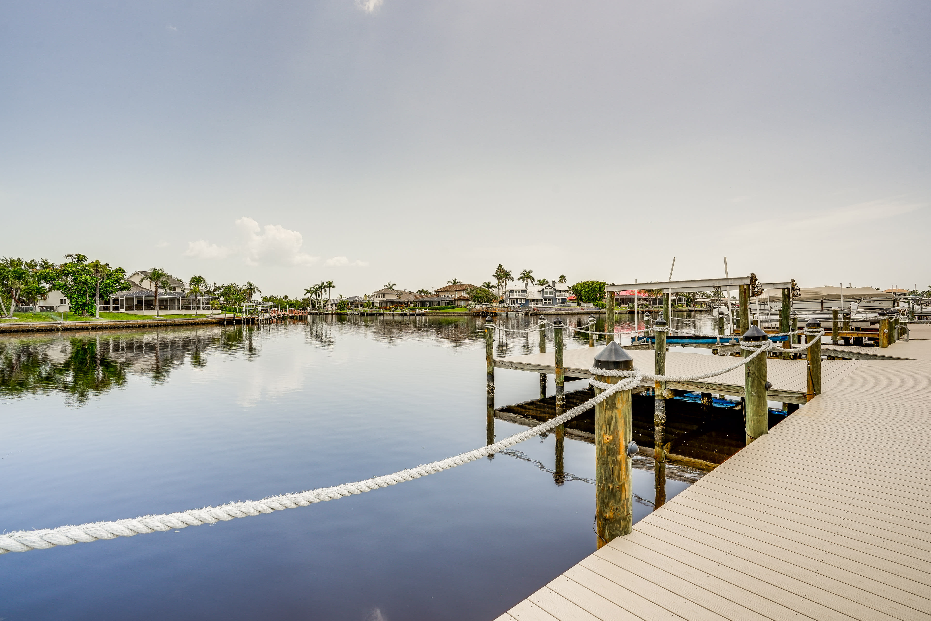 Private Dock w/ Boat Sling